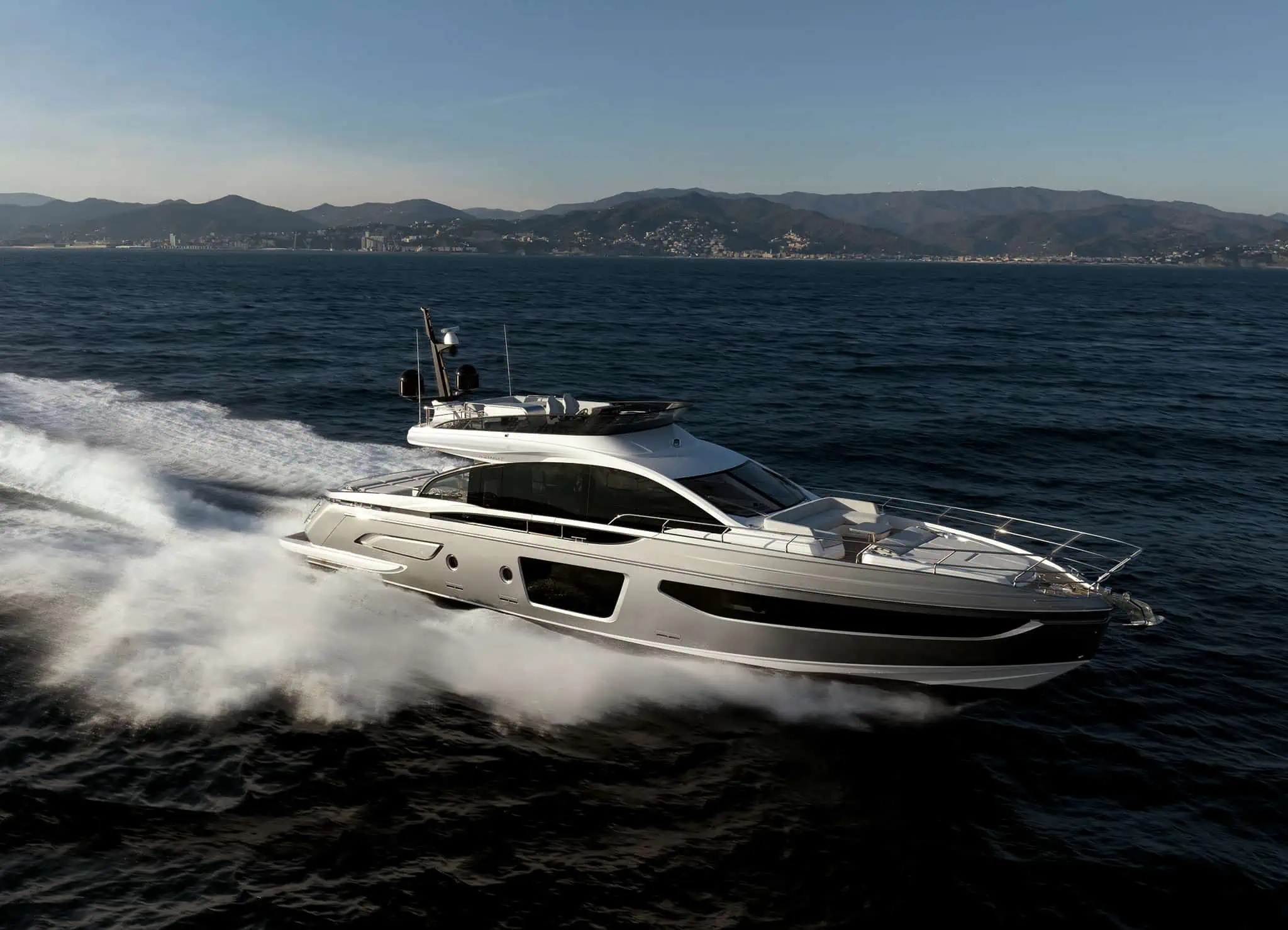 103 Superyacht DIVINA.jpg