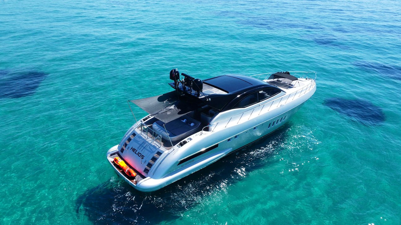 103 Superyacht HELIOS.jpg