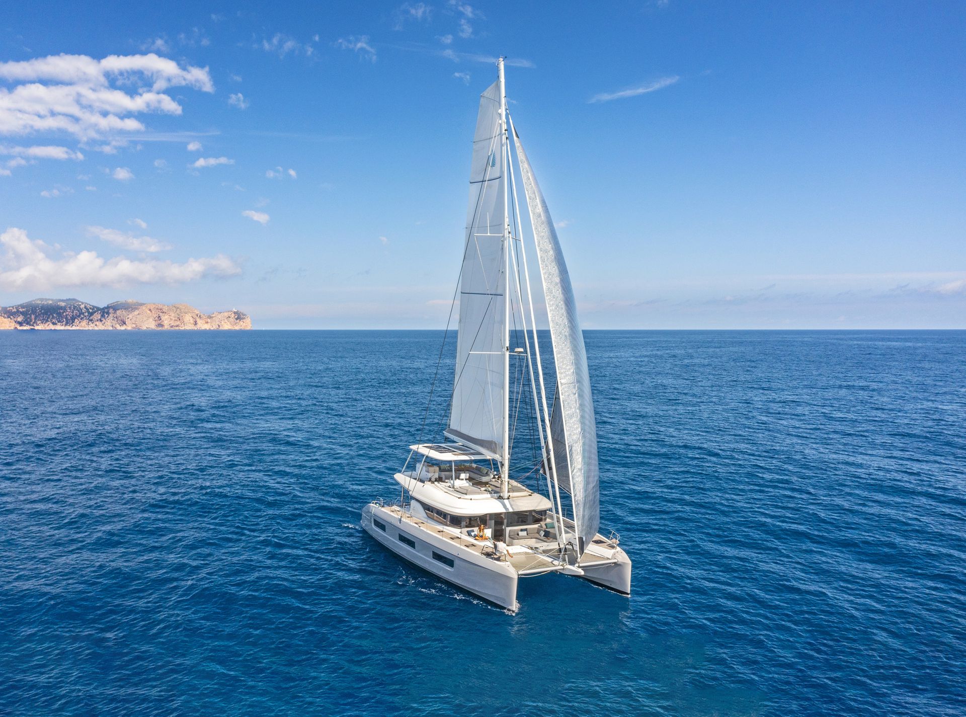 103 Superyacht LADY M.jpg