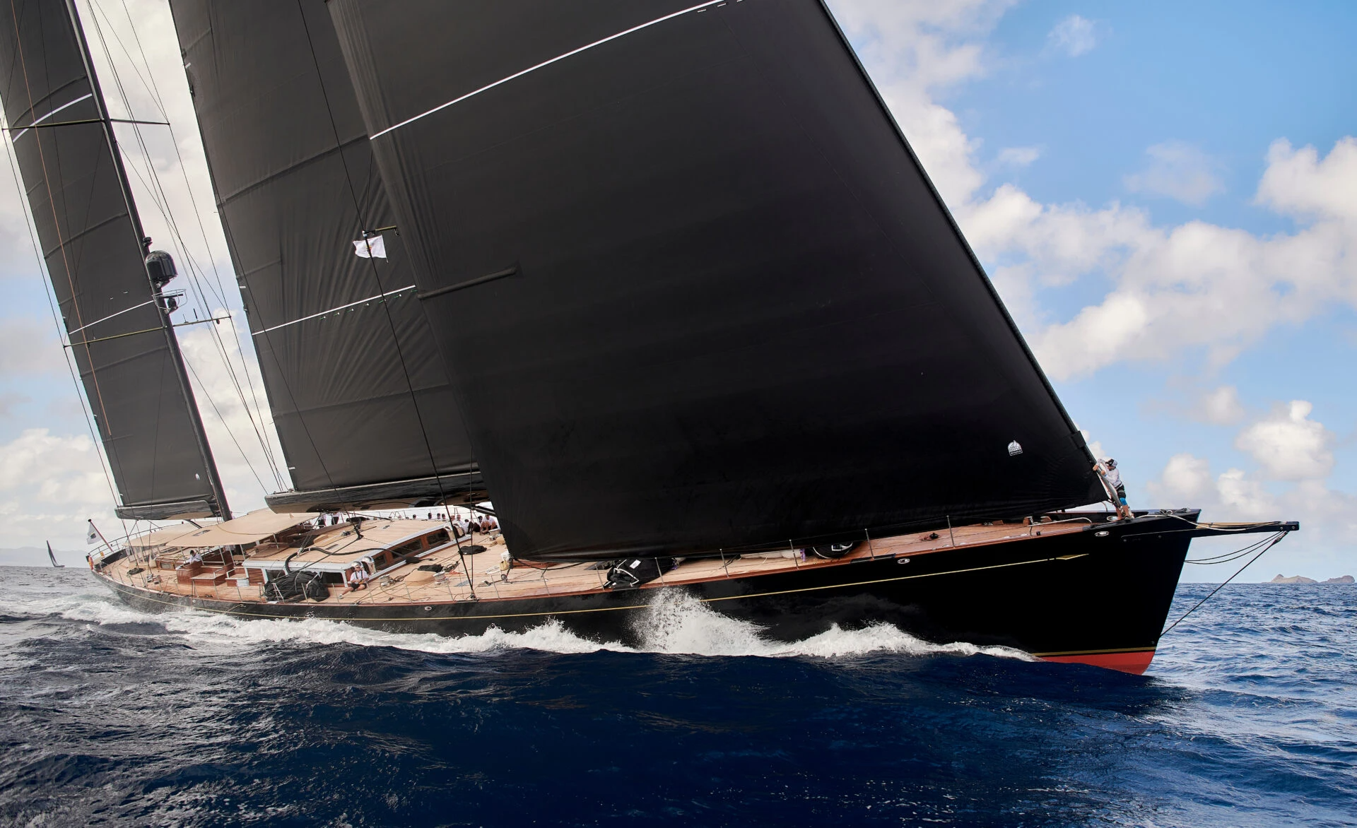 103 Vitters Superyacht.png