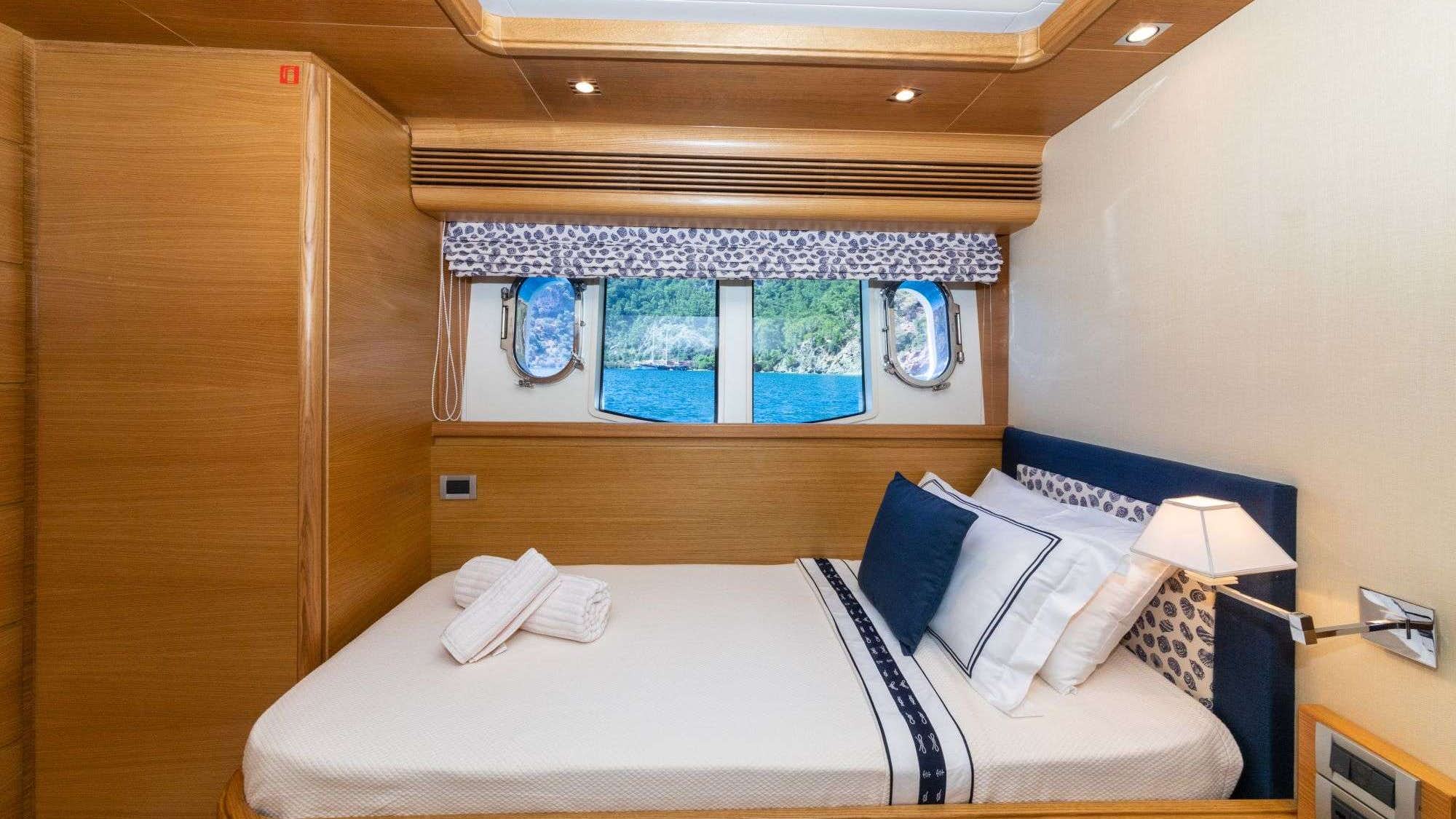 11 double cabin .jpg