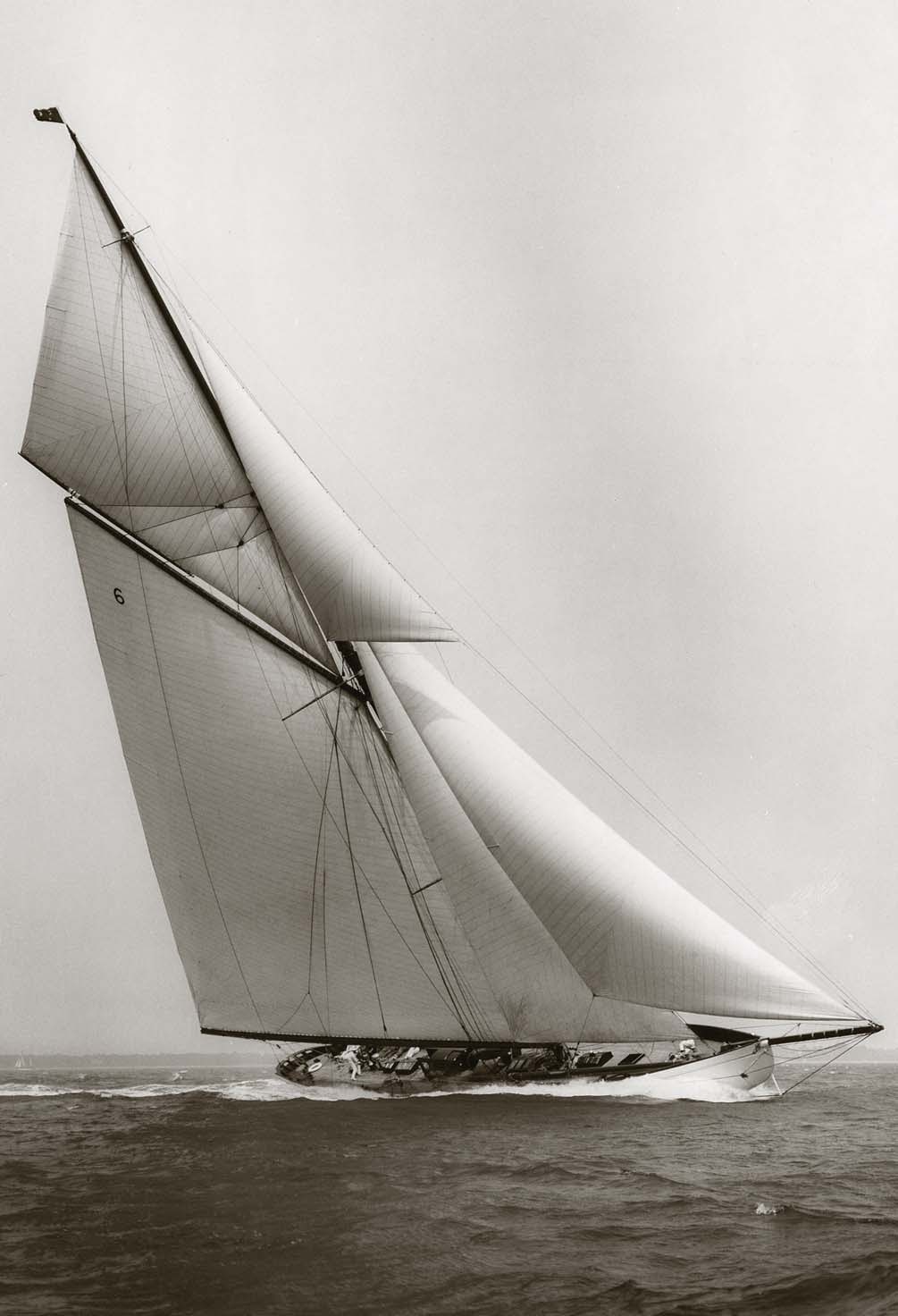 1920-Lulworth-beken-1930.jpg