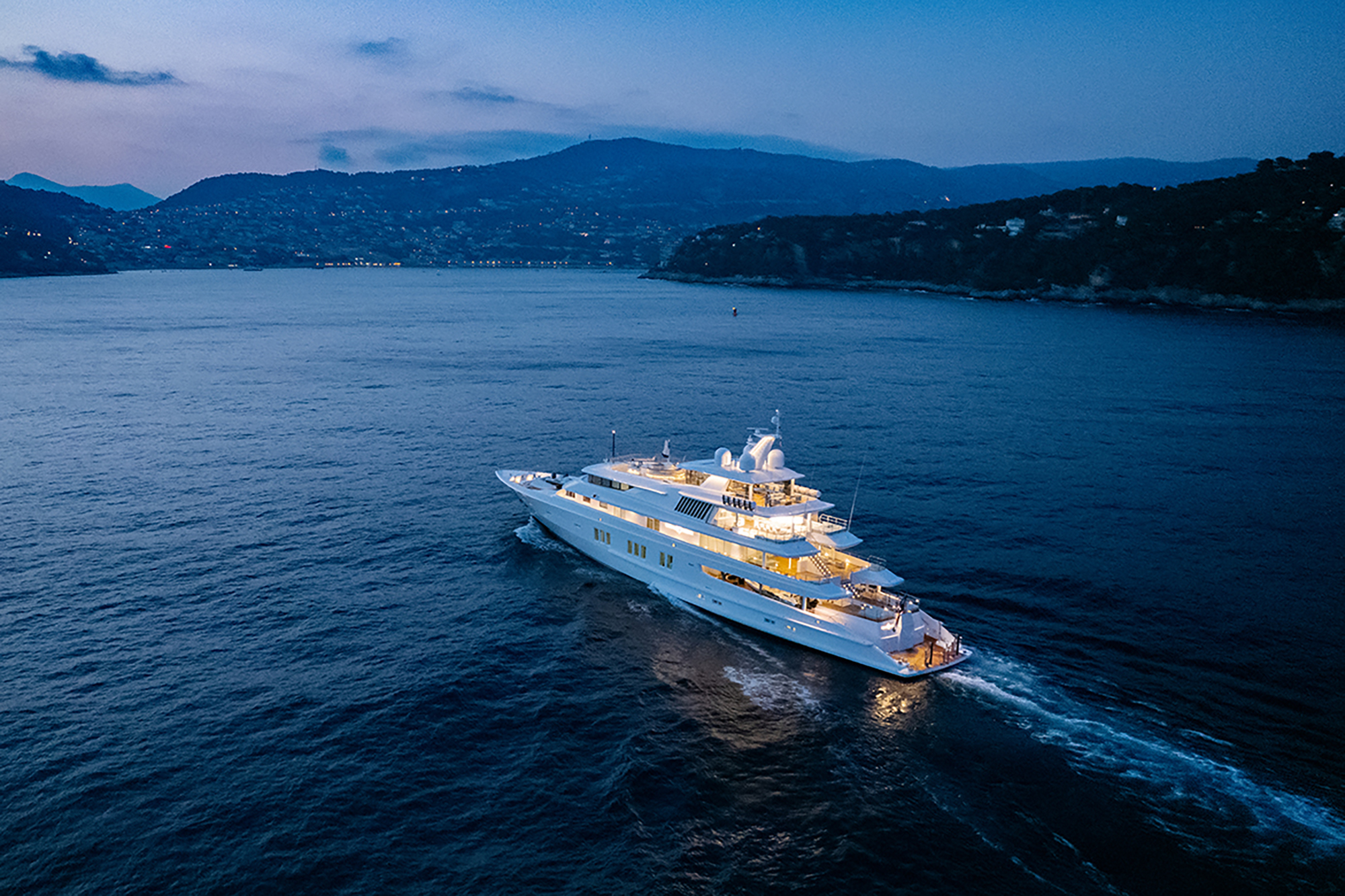 2.1 Cruising at night.jpg