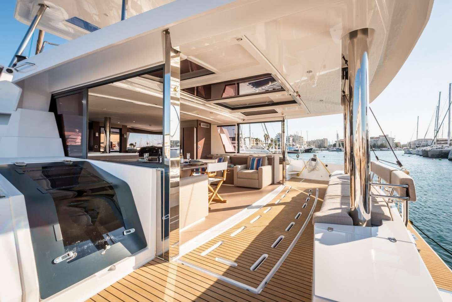 2.1 Open aft deck and salon.jpg