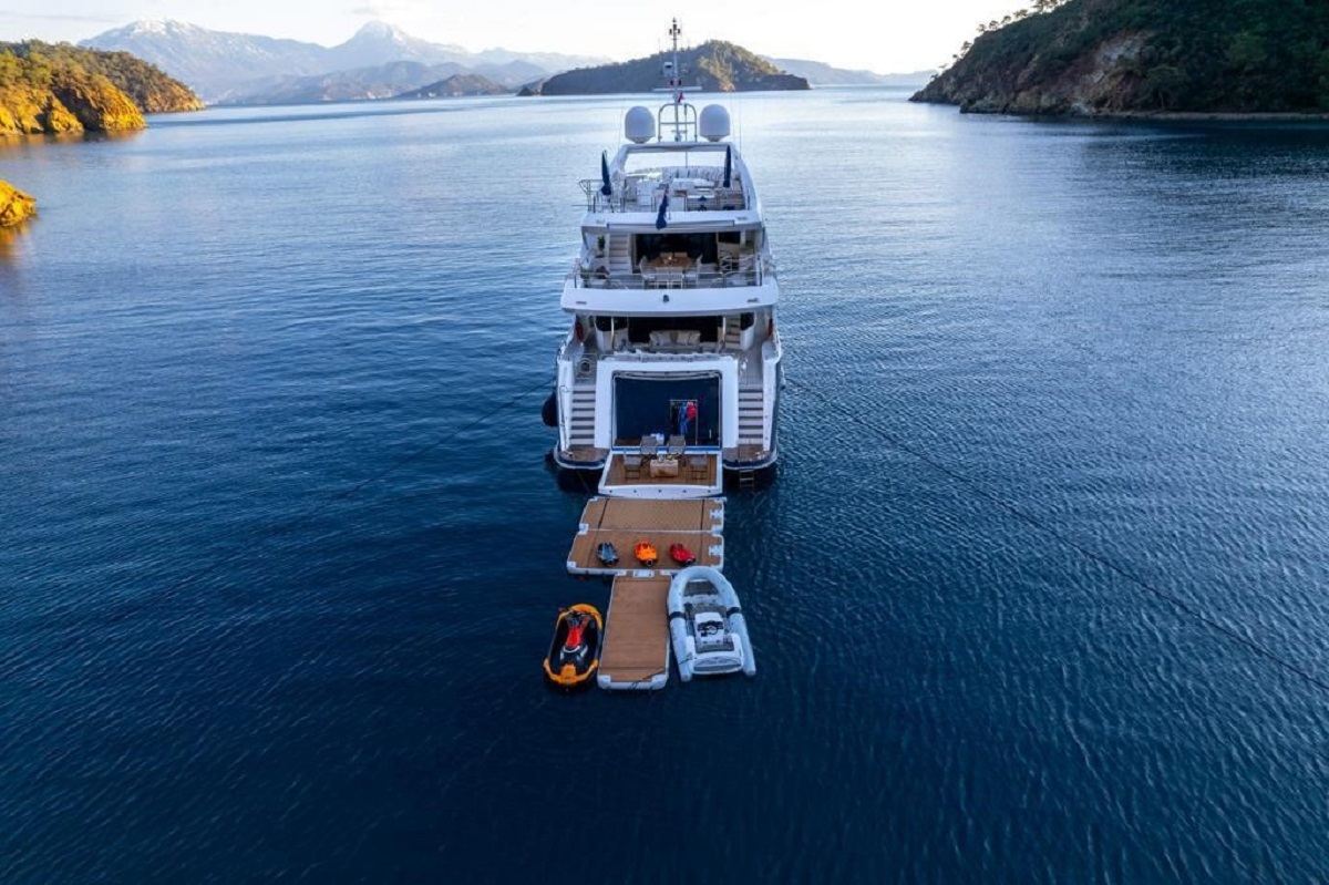 2.1 Triple deck design.jpg