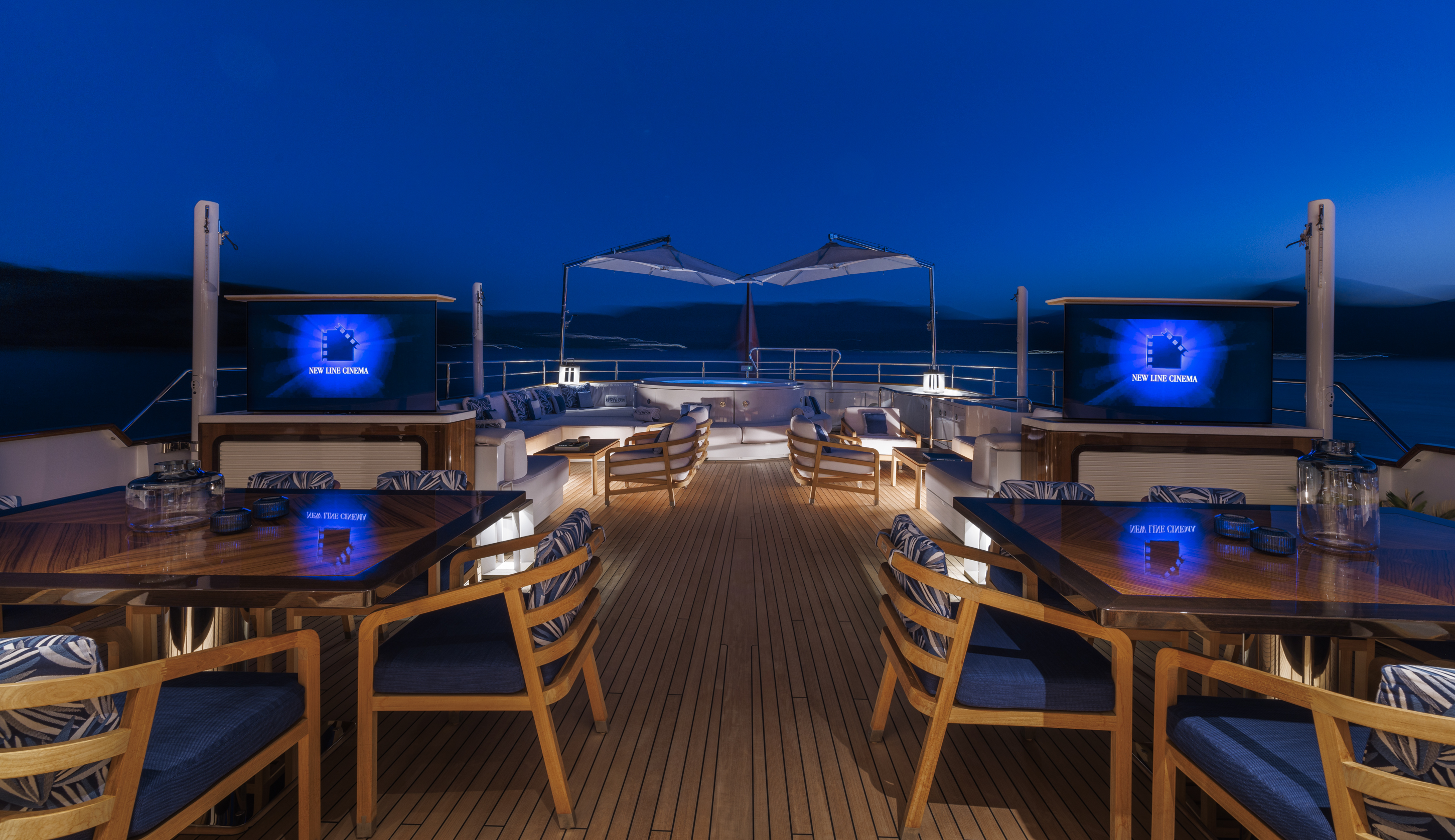 2.11 Bridge deck at night.jpg