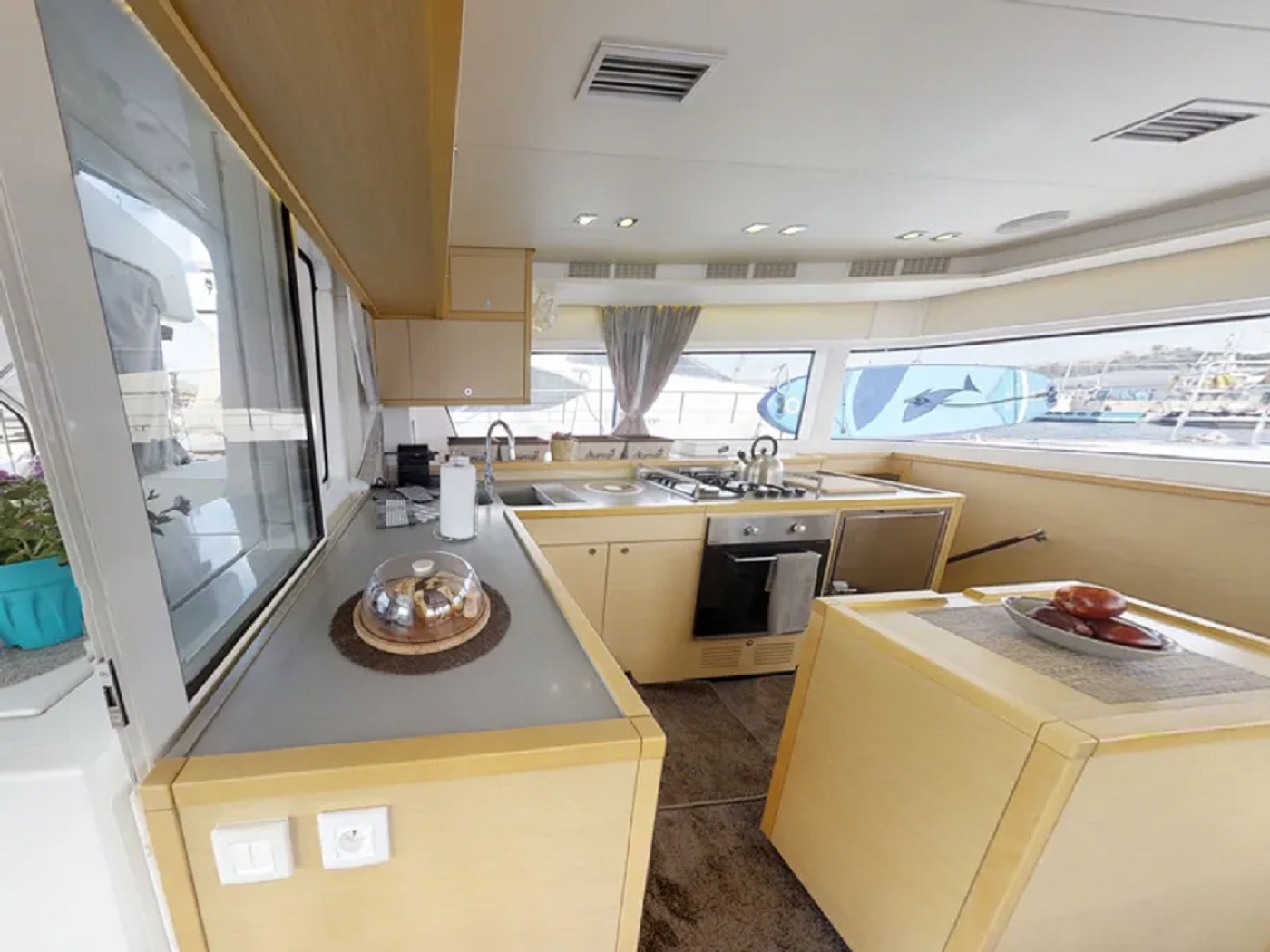 2.3 Galley.jpg