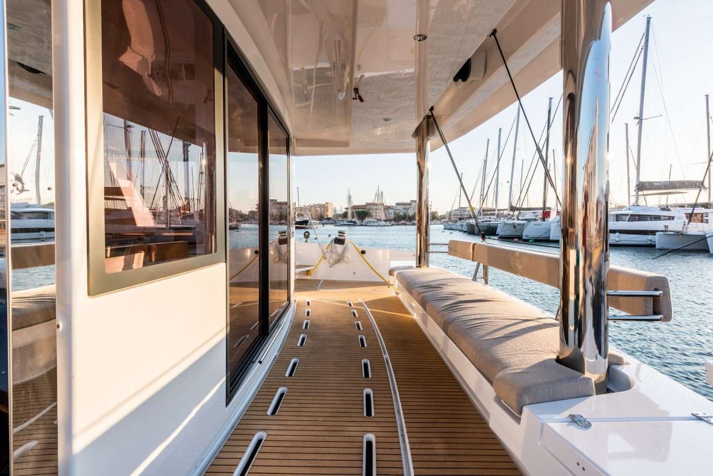 2.5 Spacious deck.jpg
