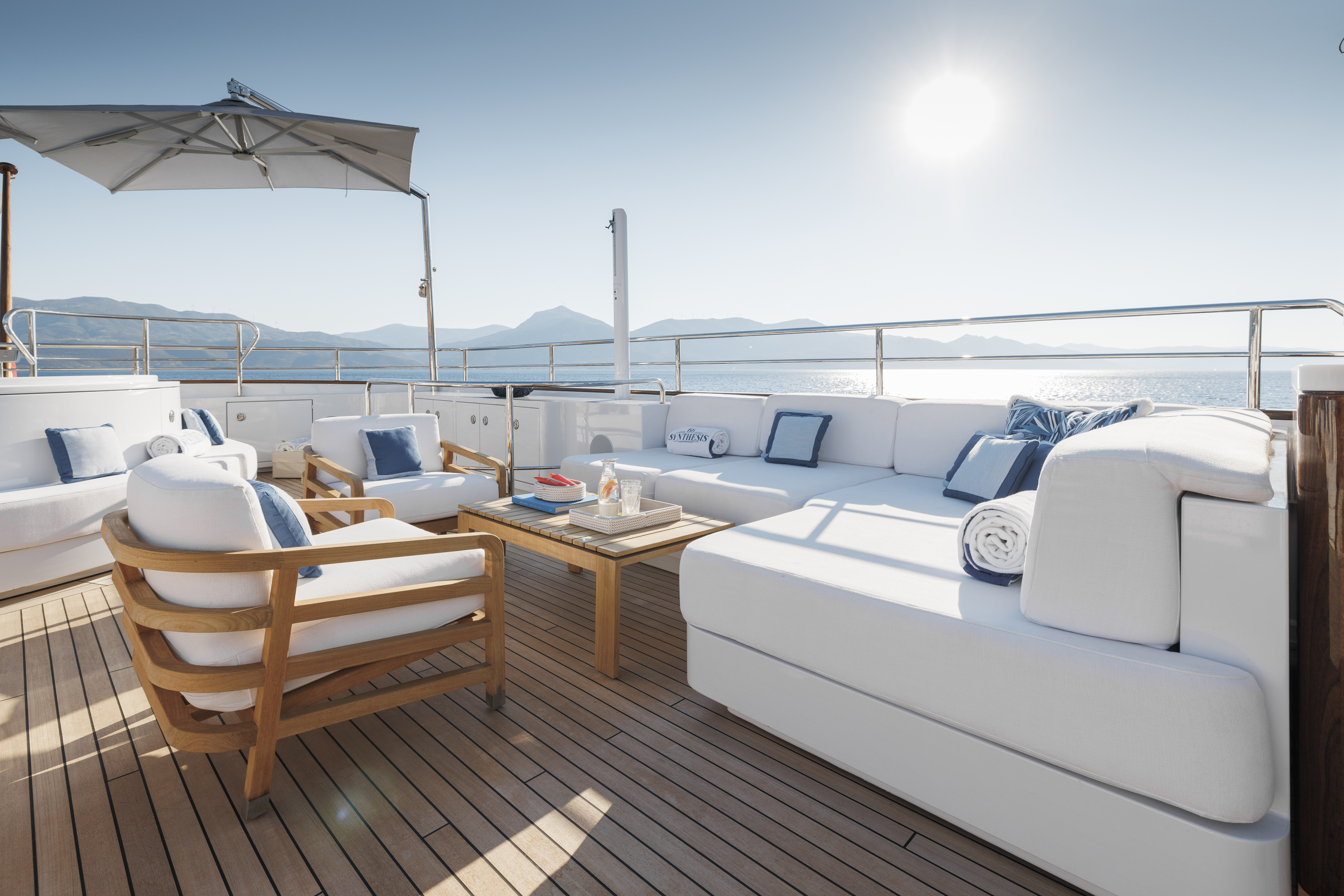2.8 Deck lounge on the bridge deck.jpg