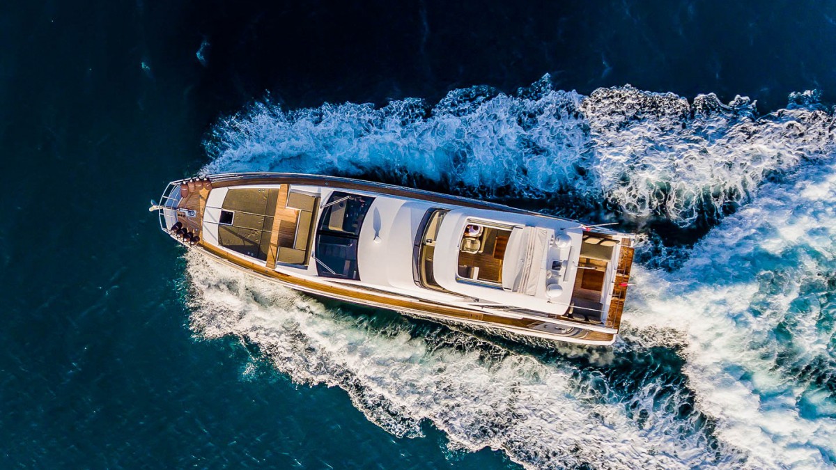 201 Aerial view of MY KARAT II.jpg