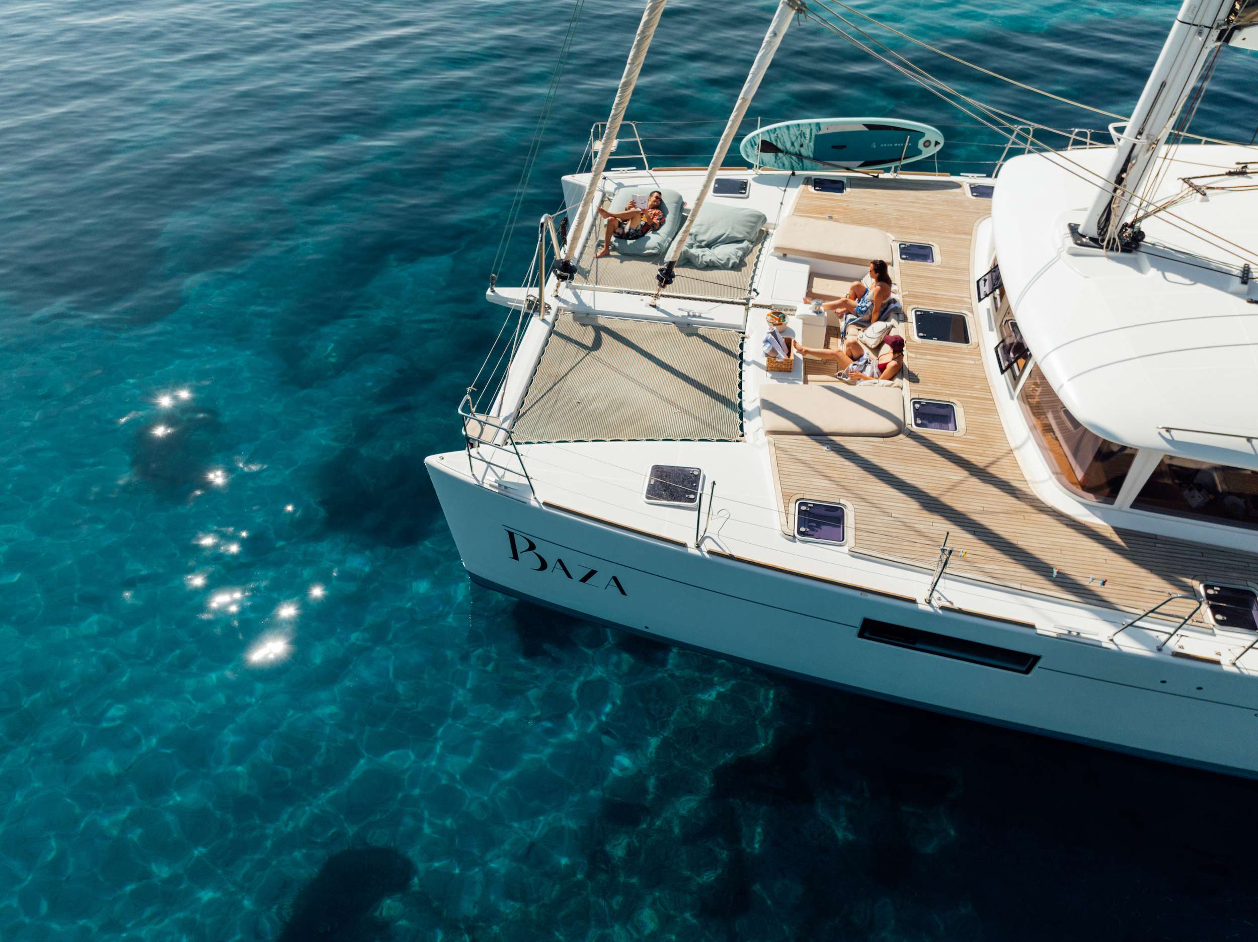 201 Foredeck day time.jpg