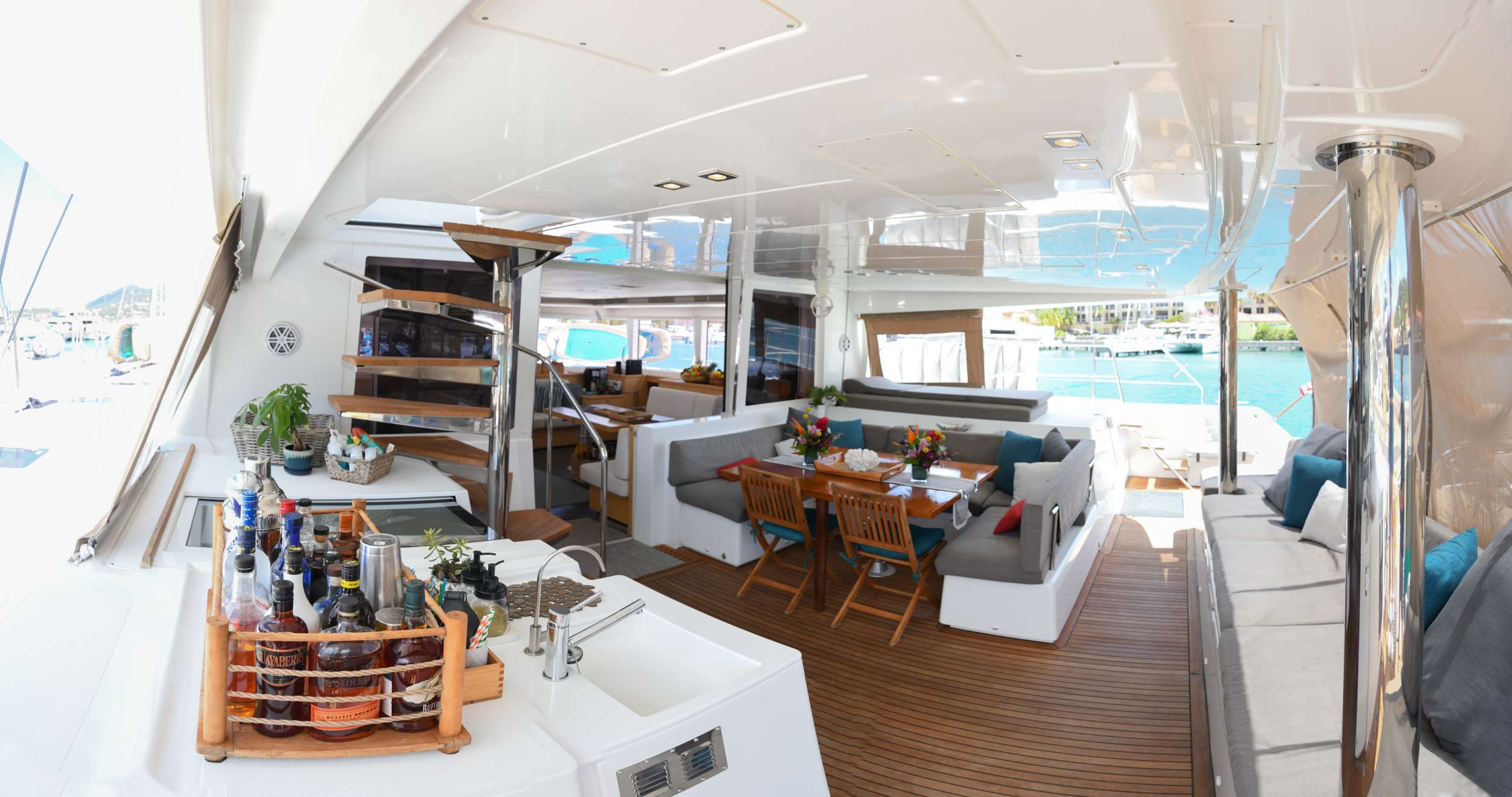 201 Sailing Catamaran AZULIA II Cockpit.jpg
