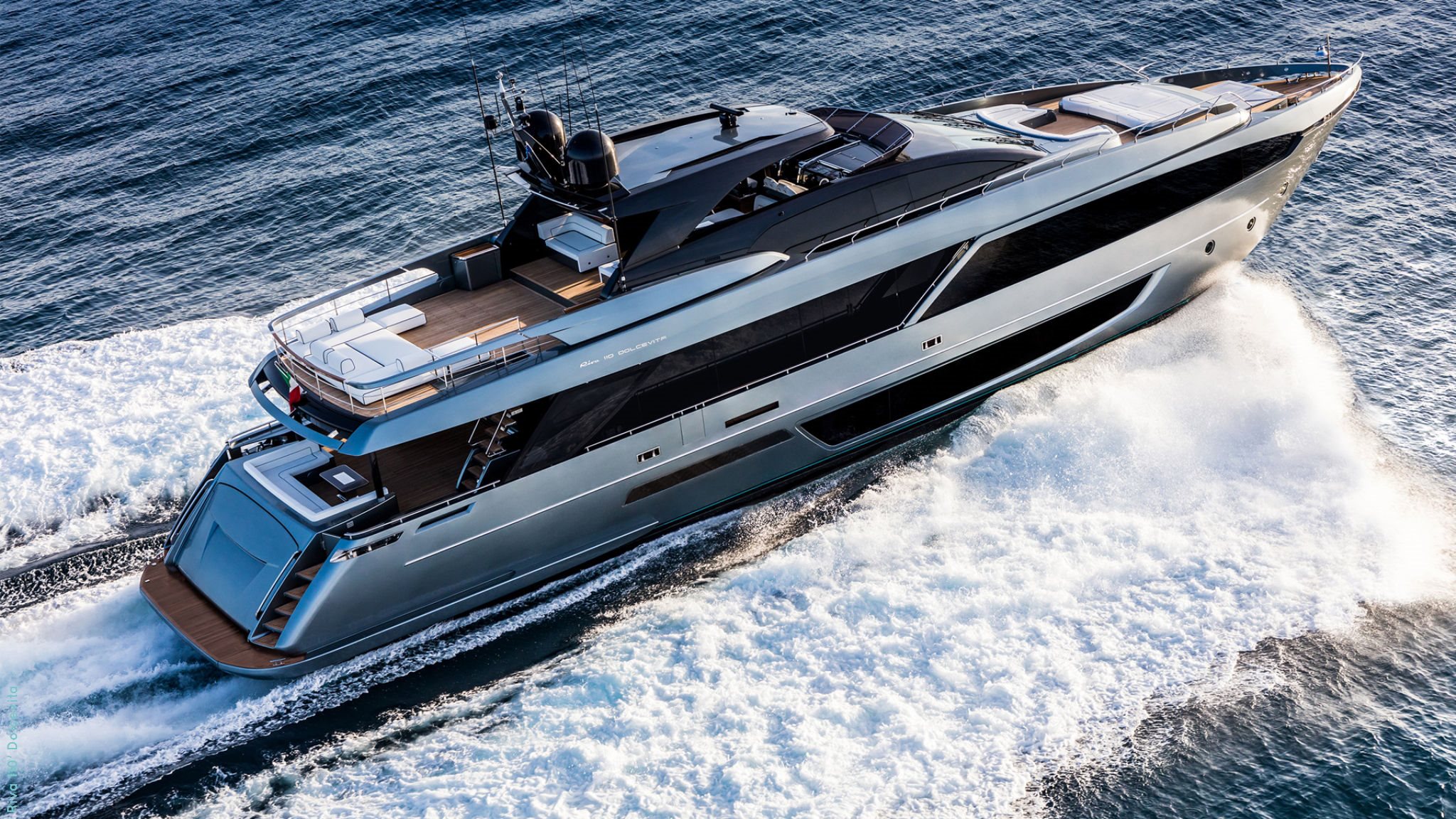 201 View of sun deck.jpg