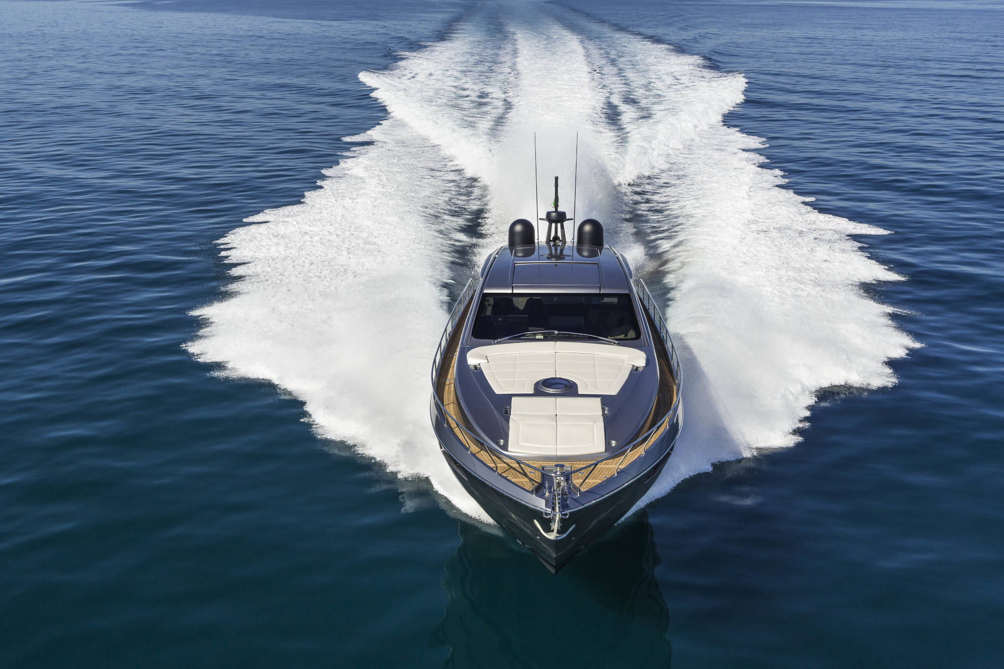 202 Bow view underway.jpg