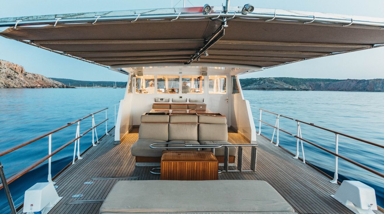 202 Luxury yacht CIUTADELLA.jpg