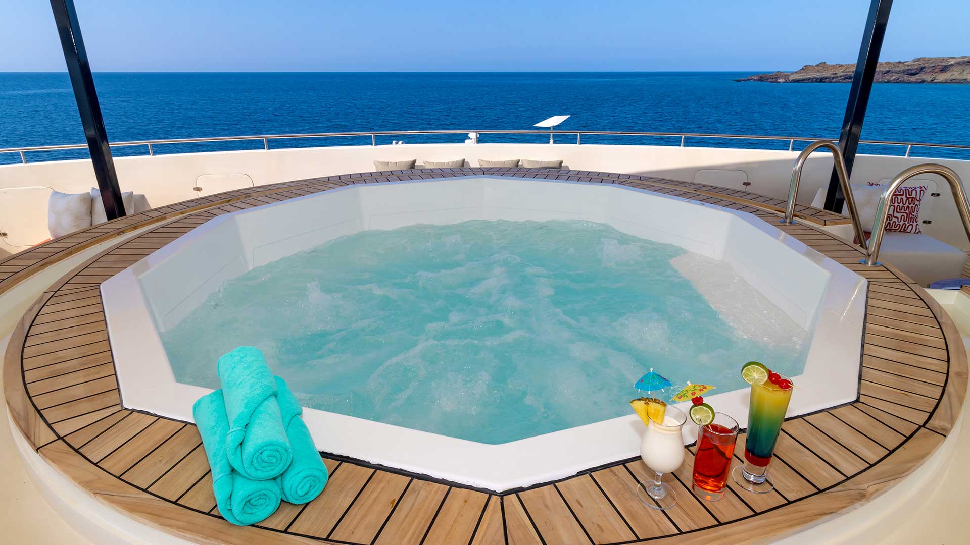 203 Jacuzzi.jpg