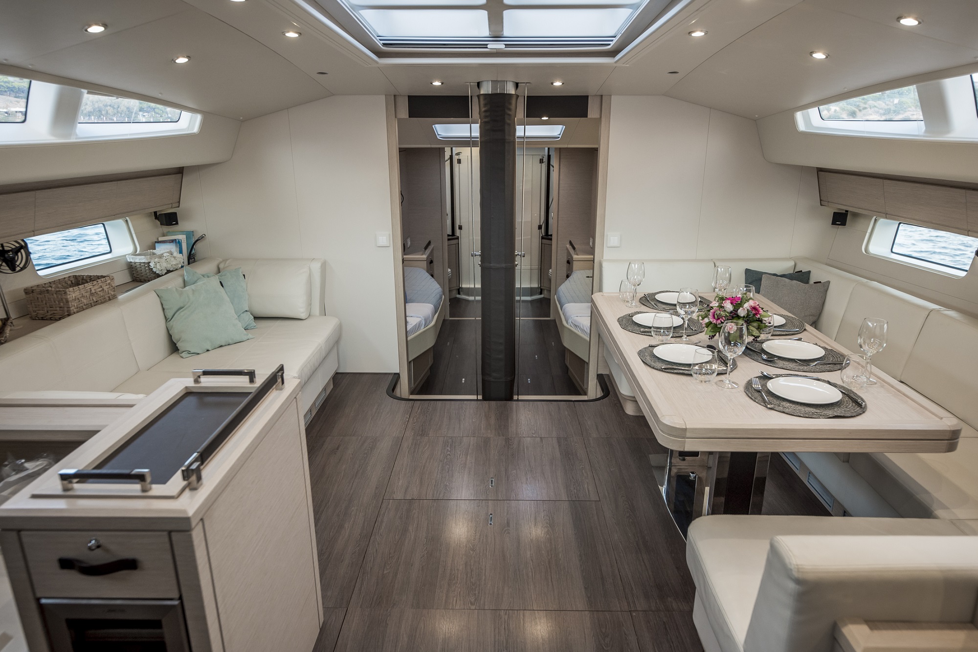 203 Main deck interior.jpg