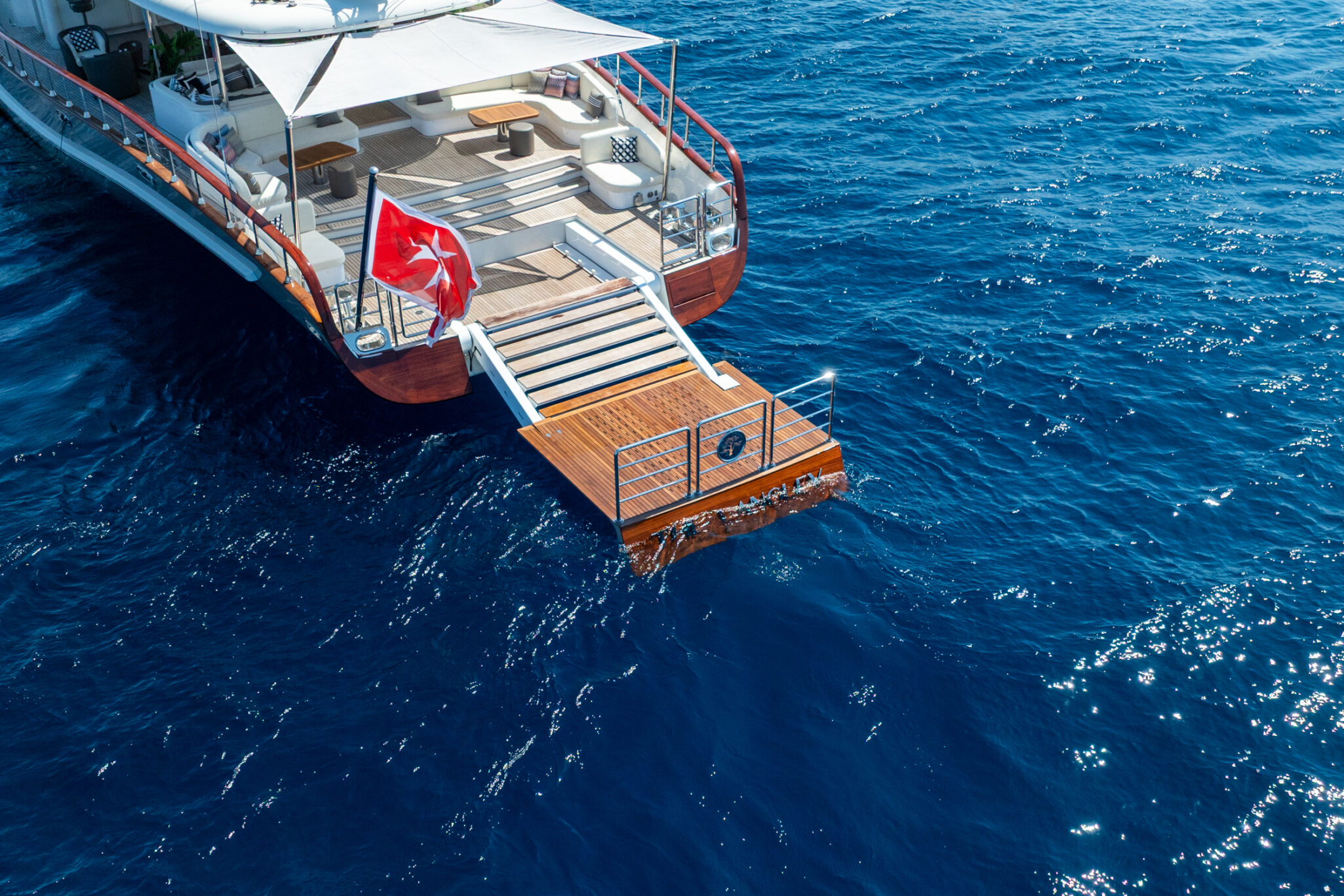203 Stern platform lowered.jpg
