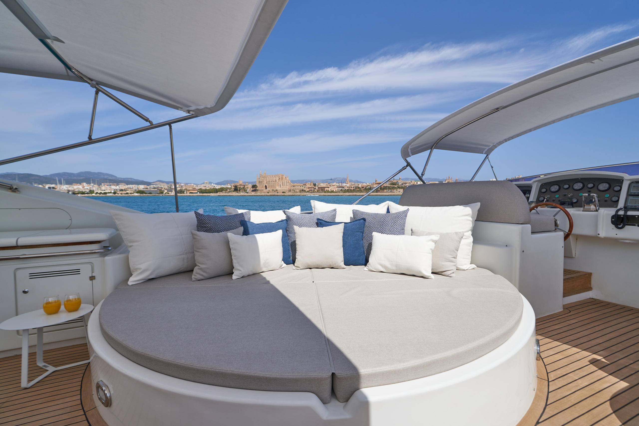 203 Sun deck cicular sun pad.jpg