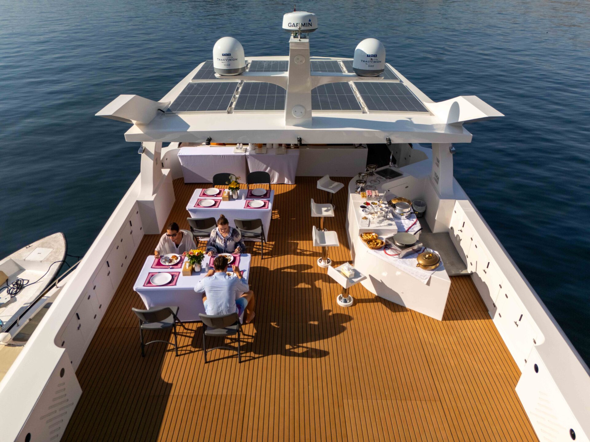 203 Sun deck dining and bar.jpg