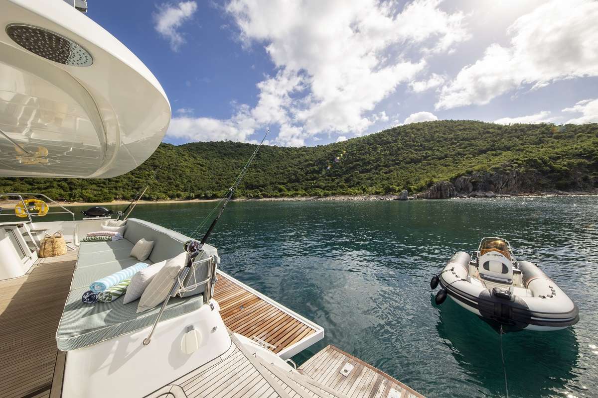 204 Sailing Catamaran NOMADA Swim Platform.jpg