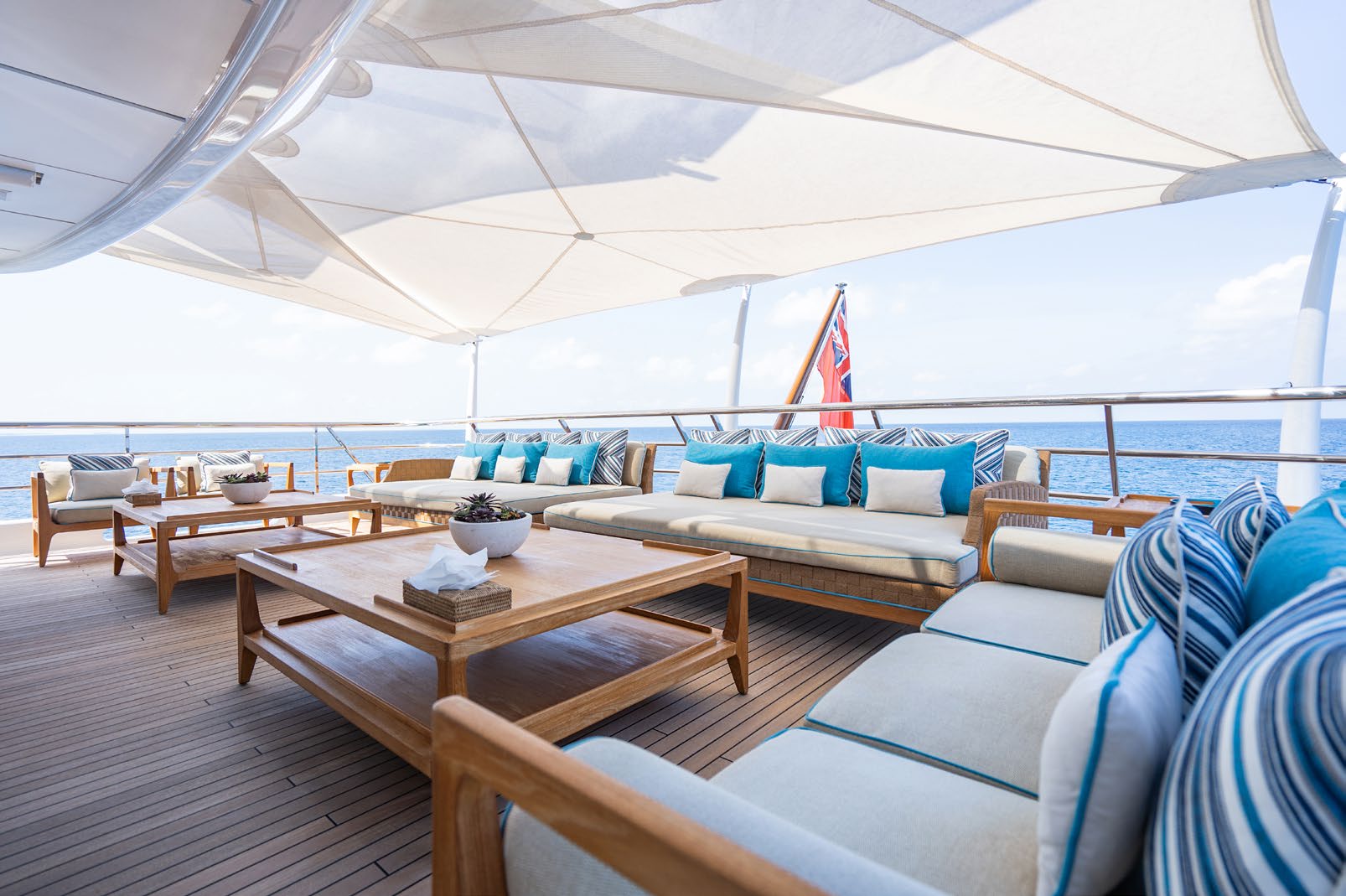 204 Upper deck aft.jpg