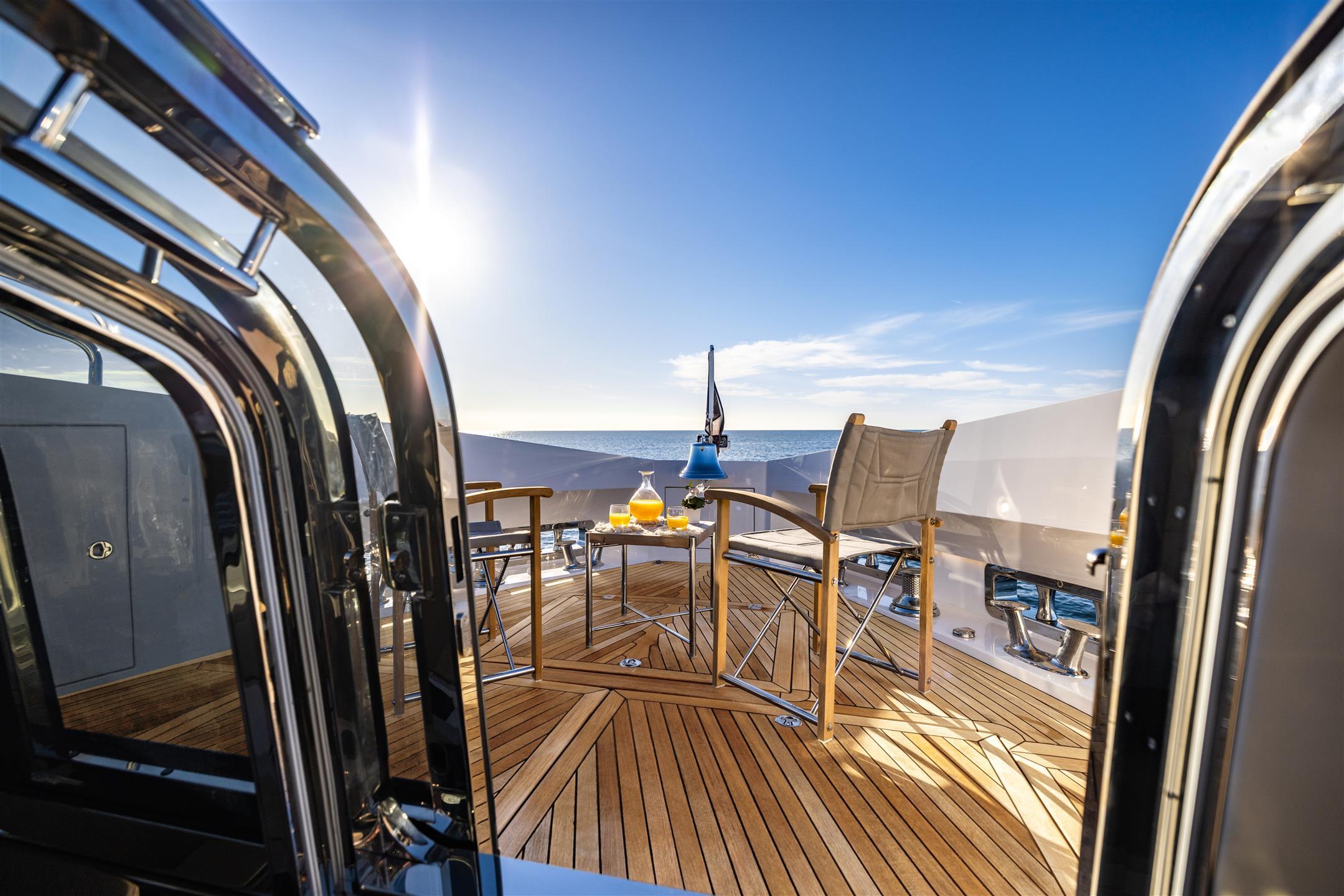 205 Private foredeck terrace.jpg
