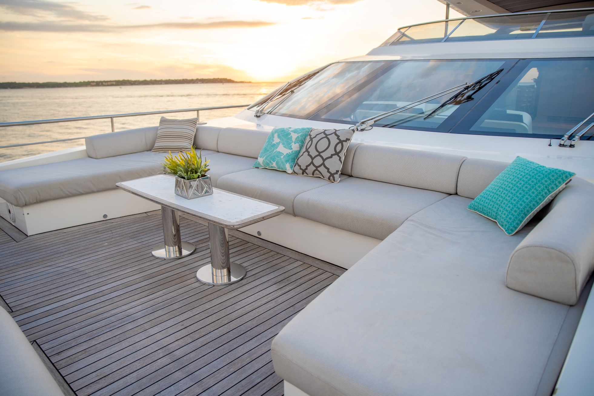 205 Sun deck sofa.jpg