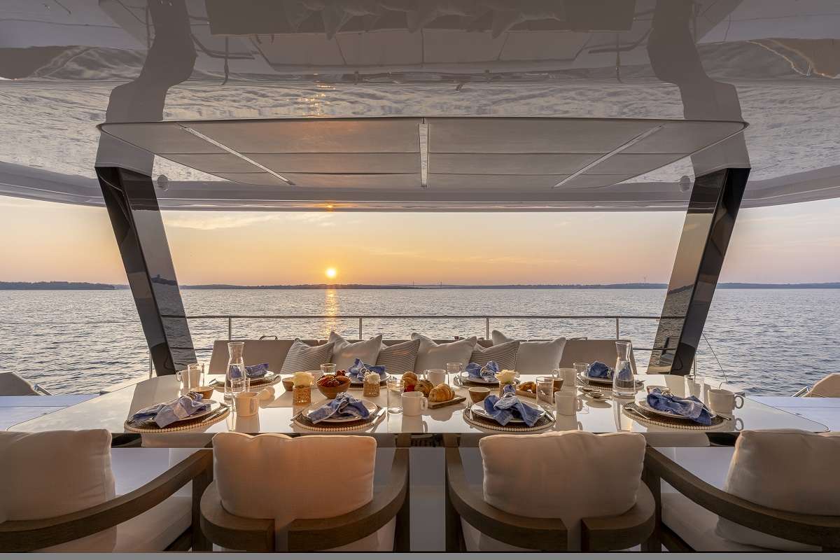 206 Aft deck dining at sunset.jpg