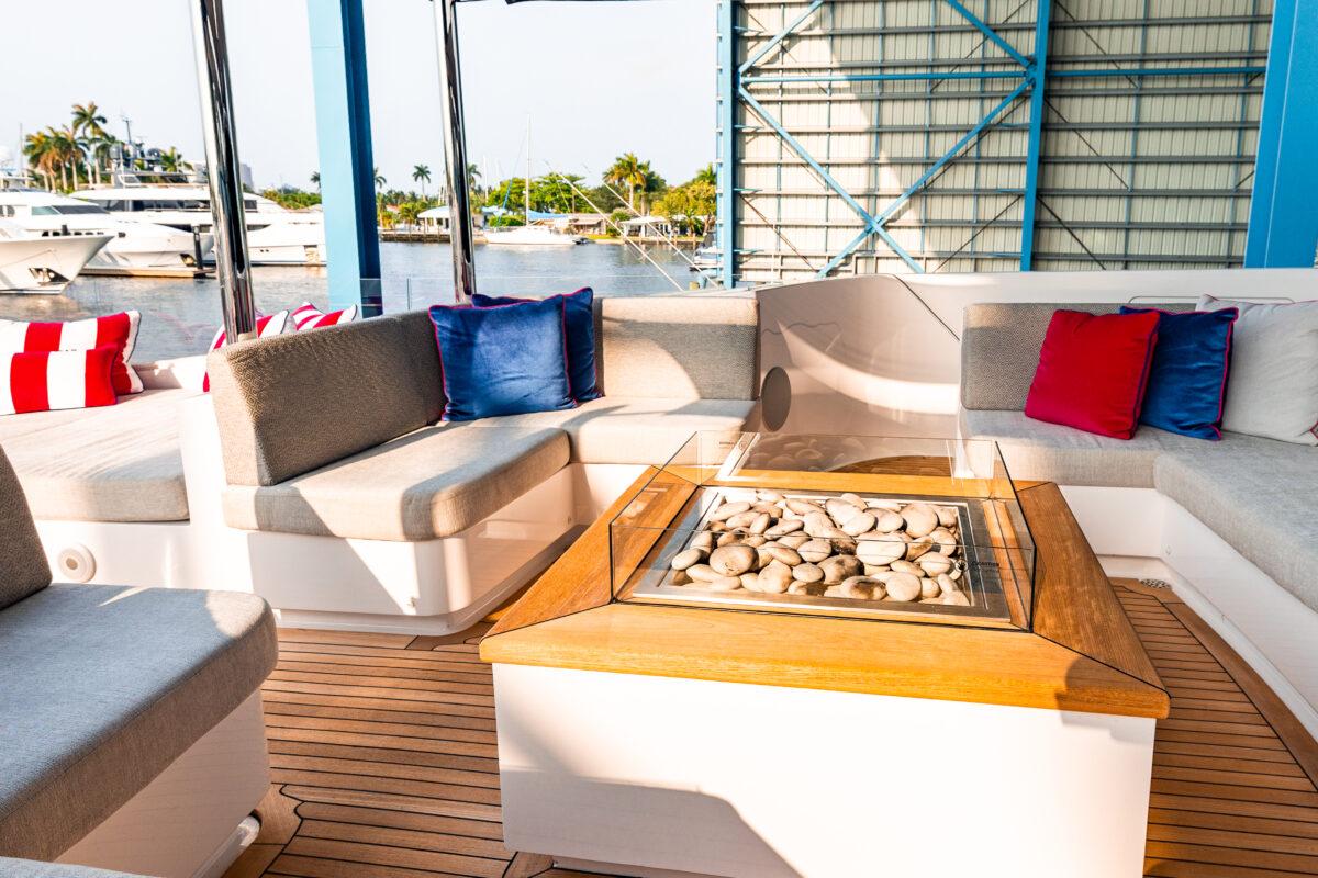 207 Firepit on the foredeck.jpg