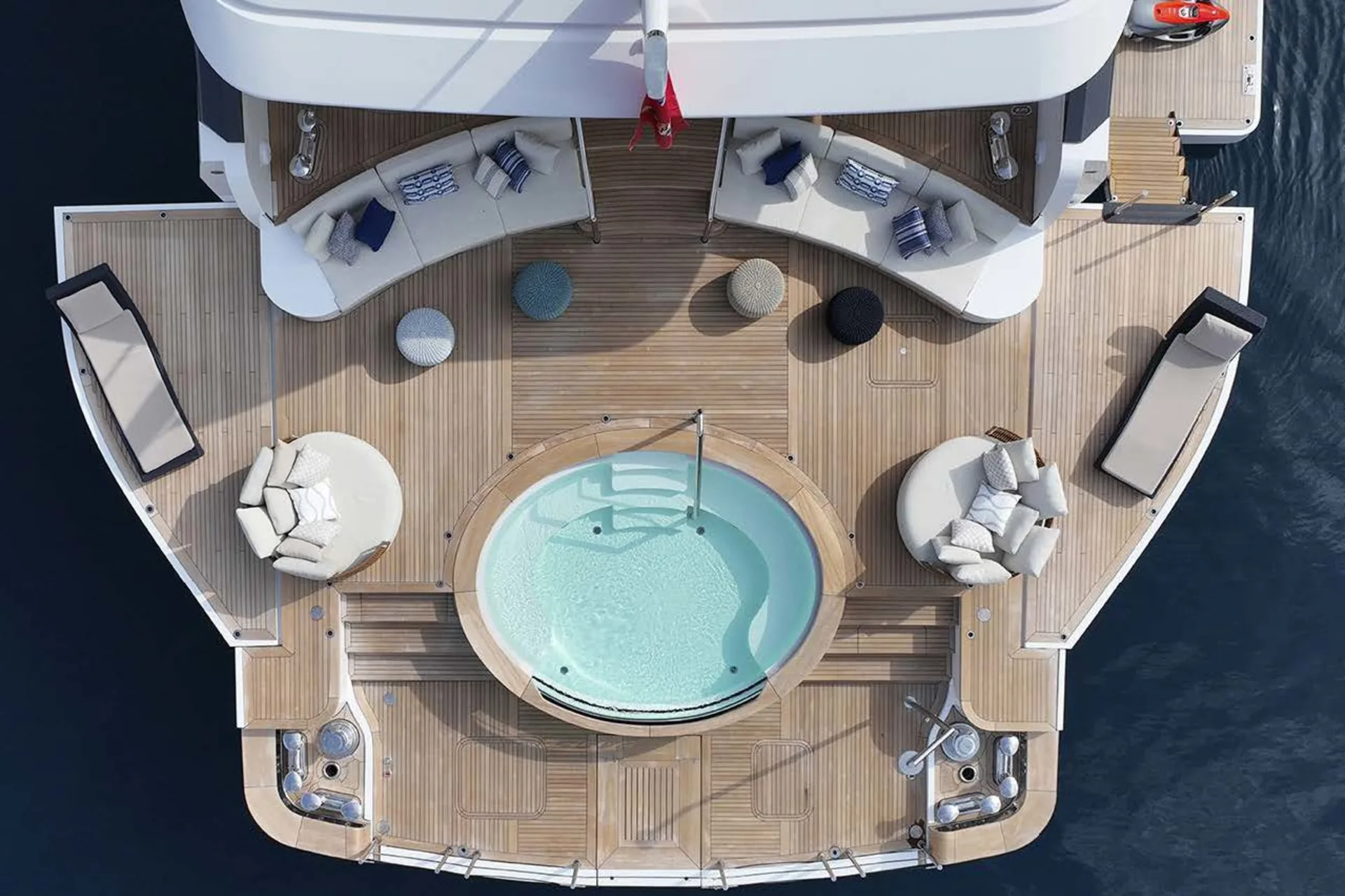 208 Oasis deck aerial view.png
