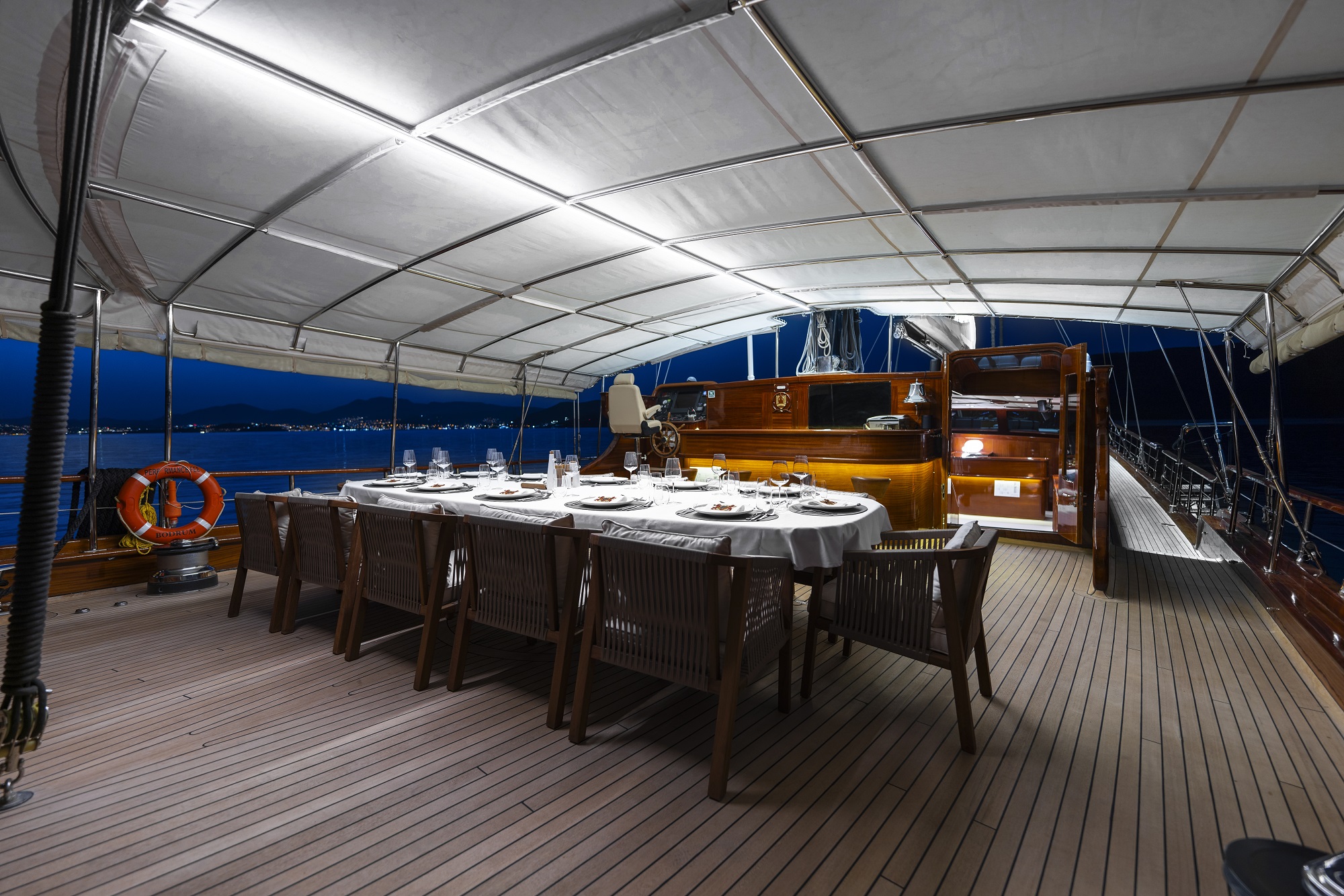 211 Deck dining at night.jpg