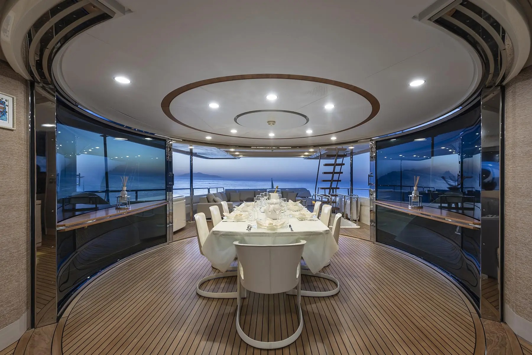 3.1 Stunning circular dining room on the upper deck.jpg