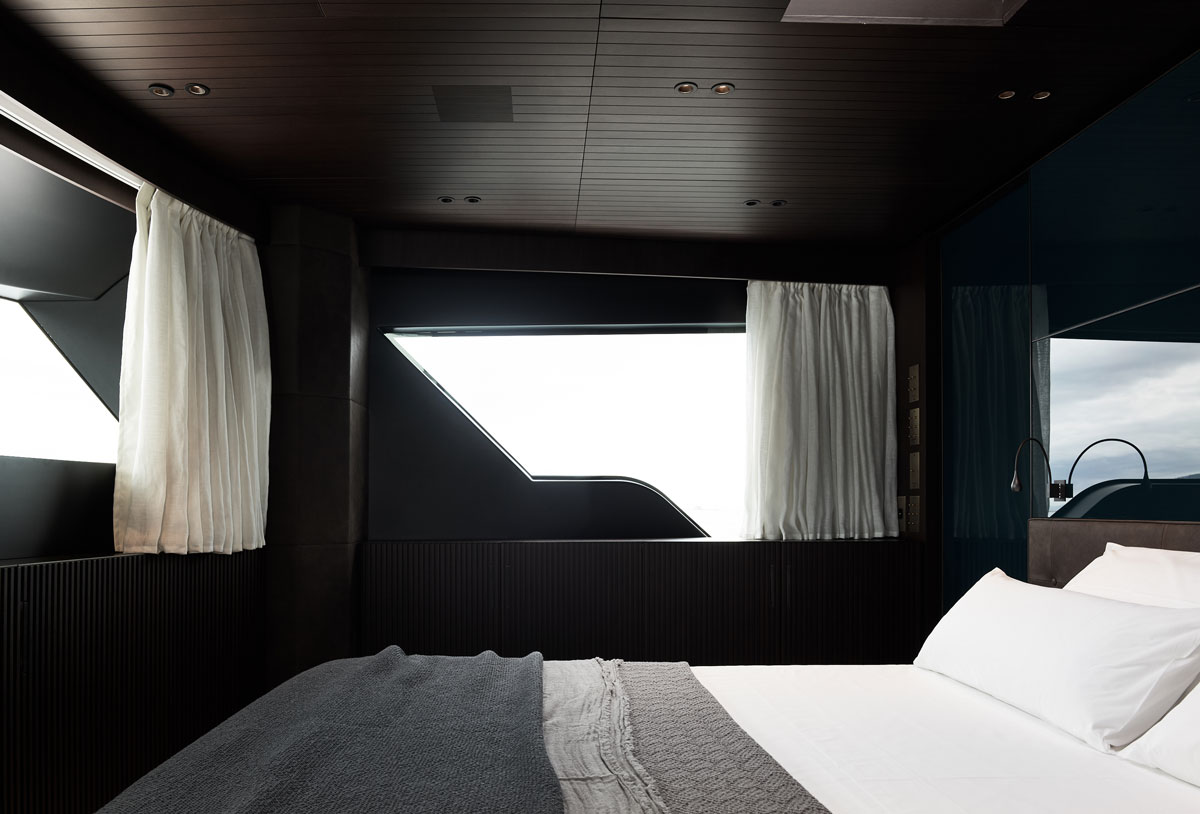 3.2 Master berth.jpg