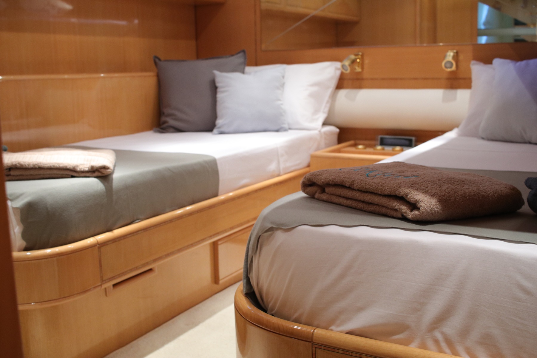 3.2 Twin cabin.jpg