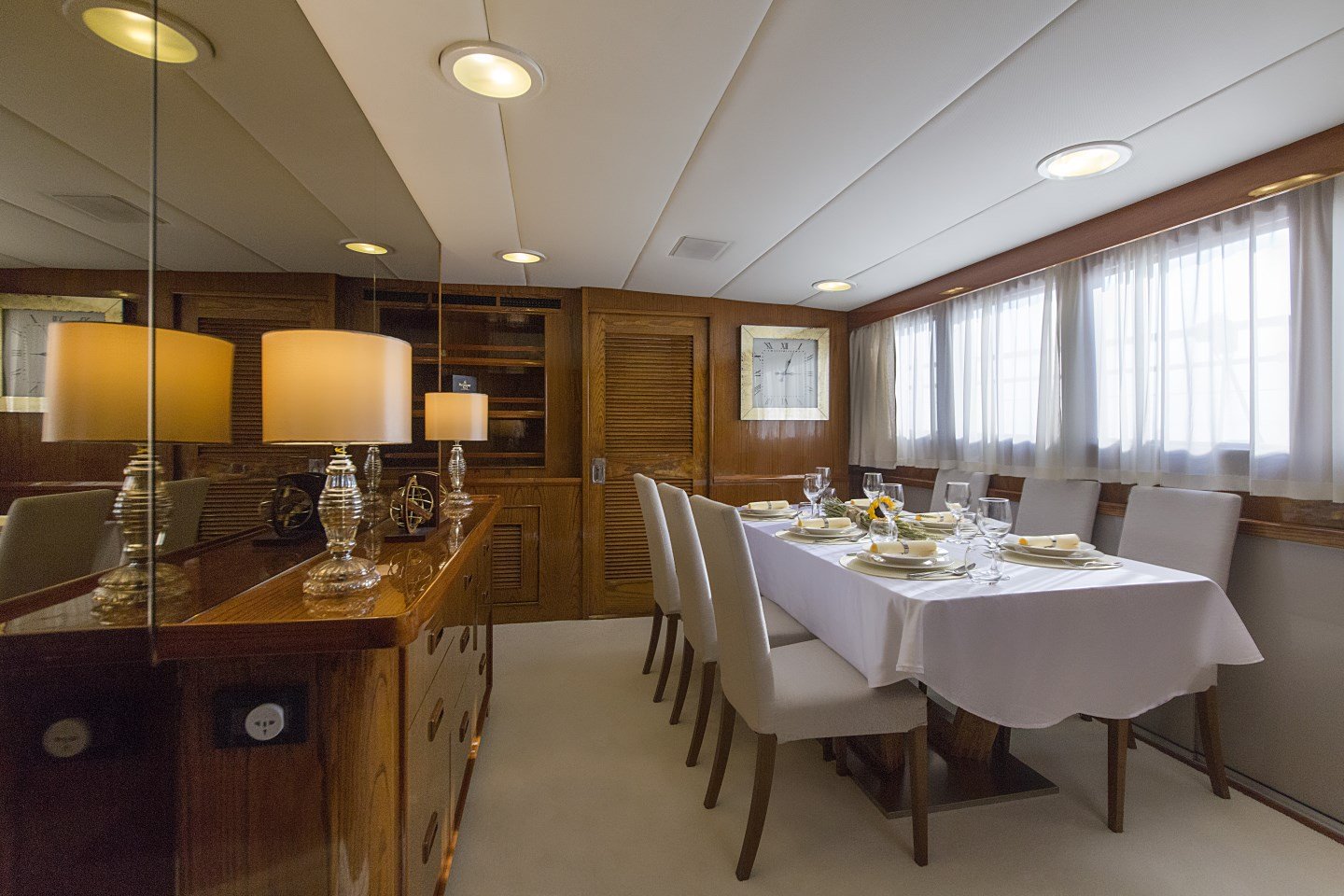 3.3 Dining room.jpg