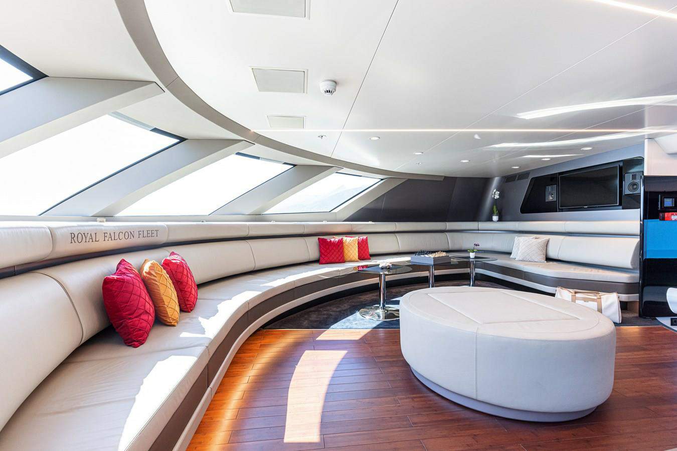 3.3 Forward observation lounge.jpg