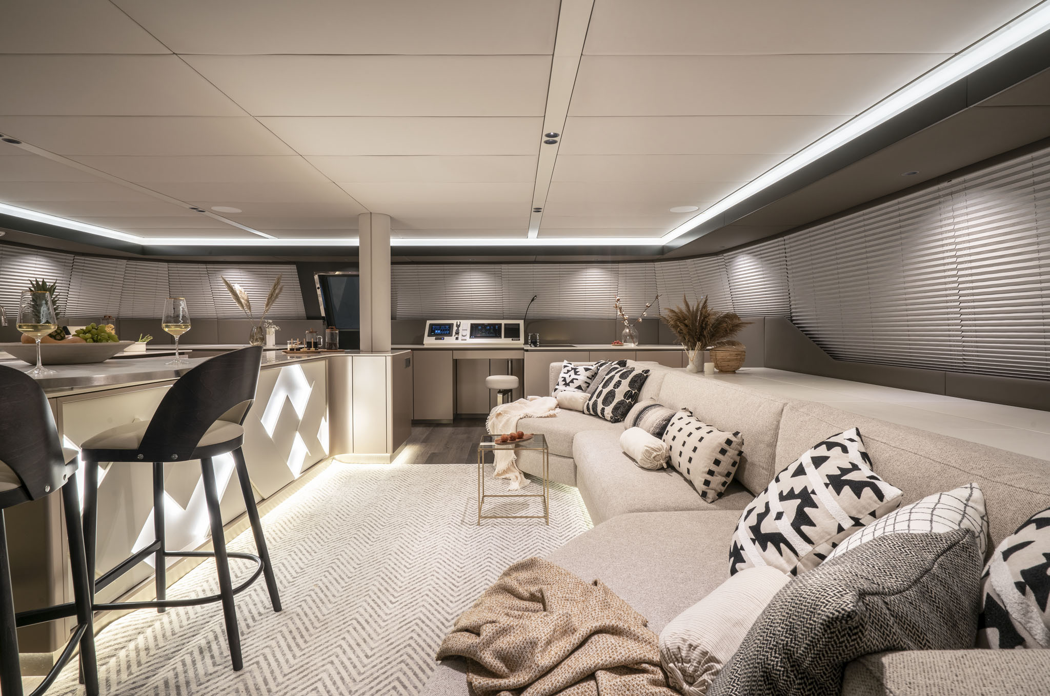 3.3 Luxury decor.jpg