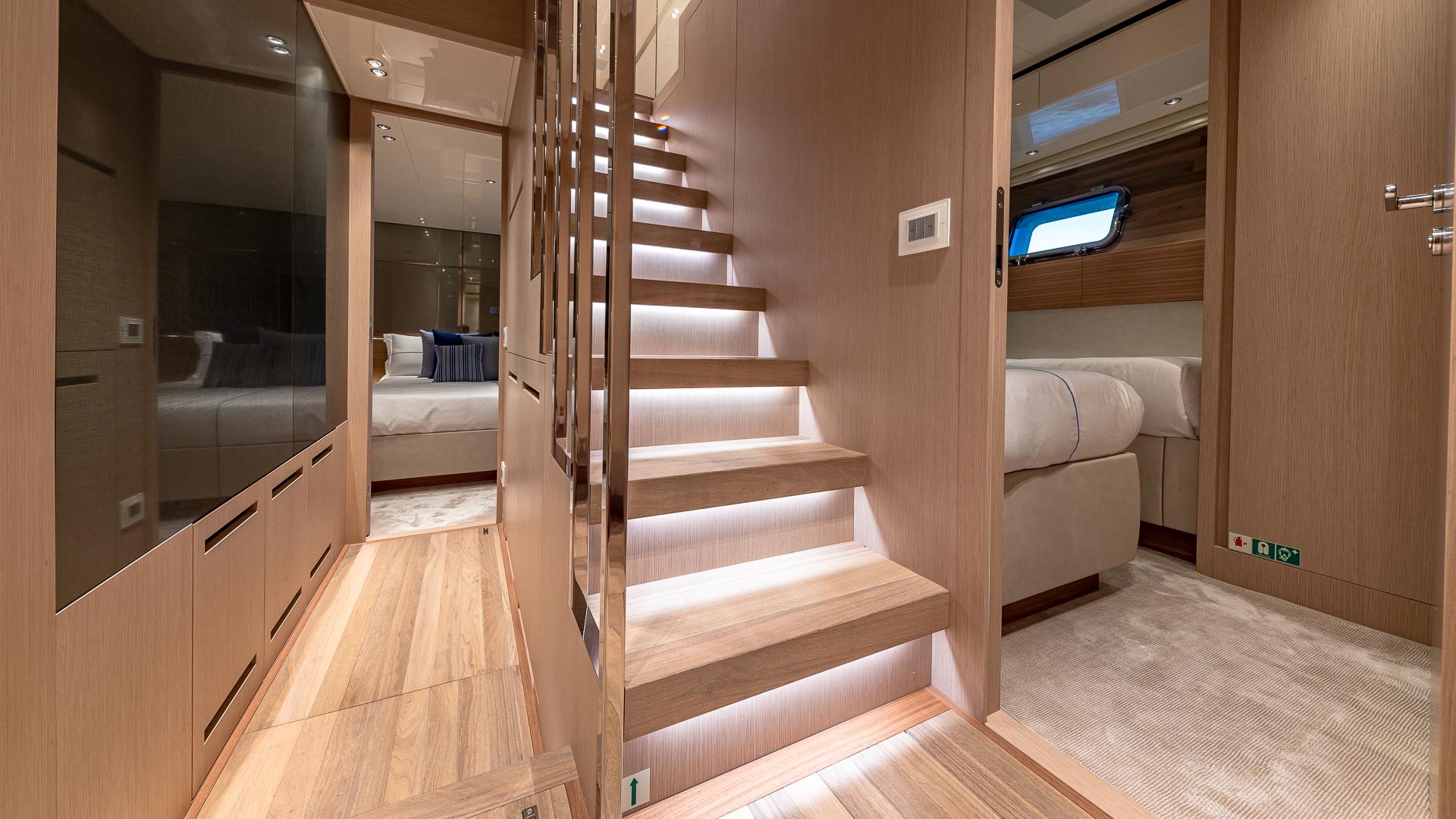3.6 Central staircase lower deck level.jpg