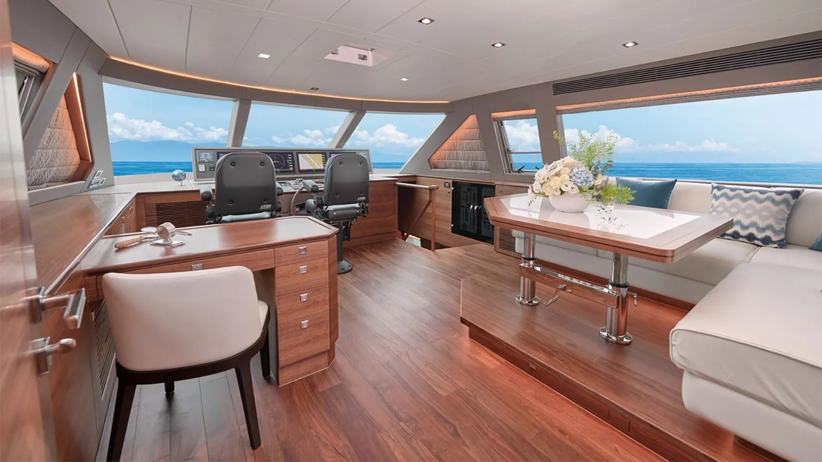 3.6 Sky lounge forward views.jpg