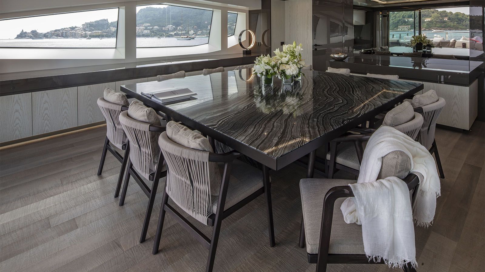 303 Dining on Fly deck.jpg