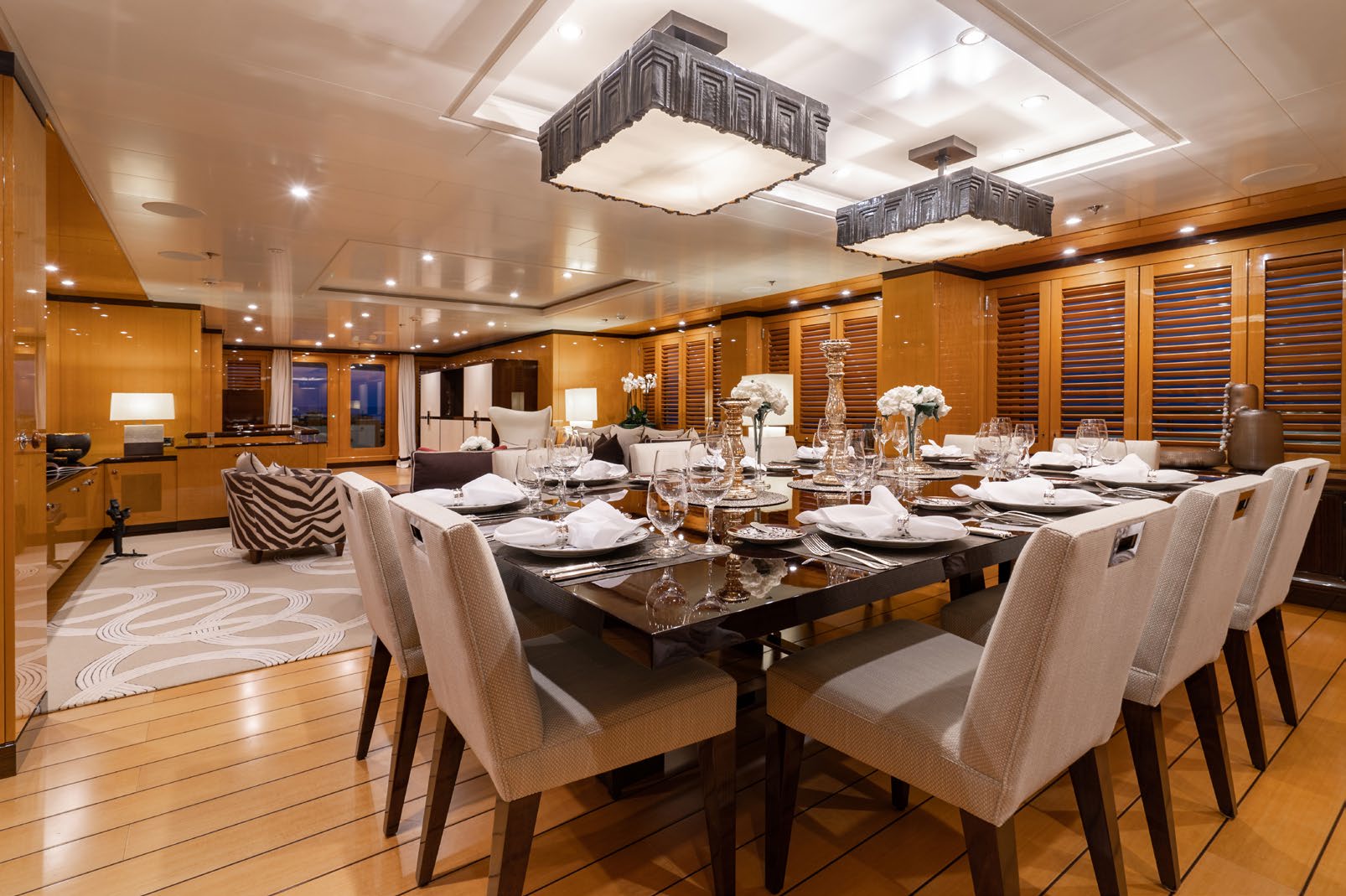303 Main salon dining.jpg
