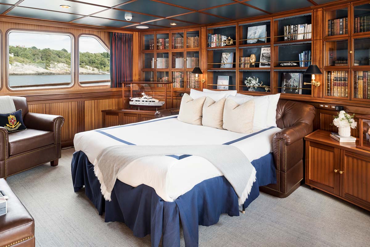 304 Library convertible to cabin.jpg