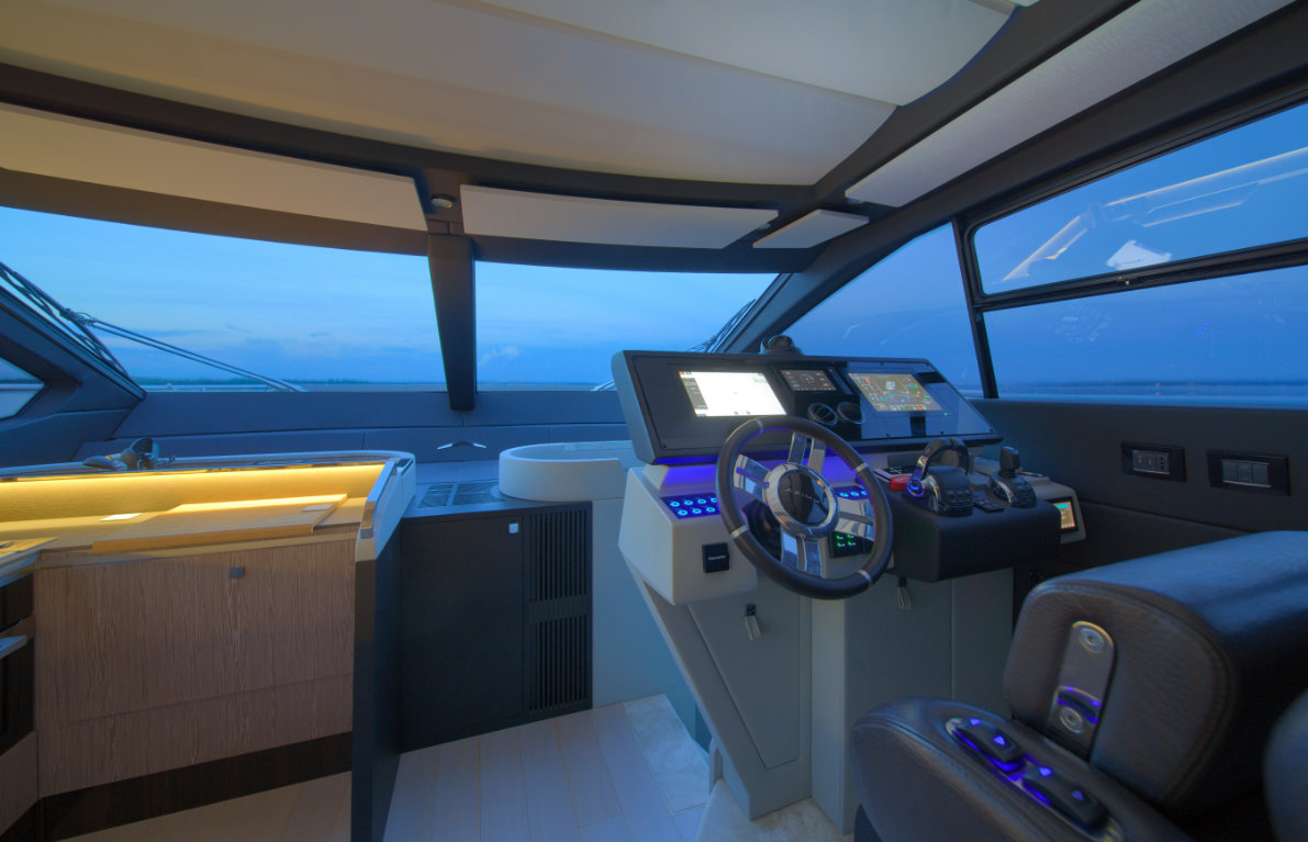 304 Main helm controls.jpg