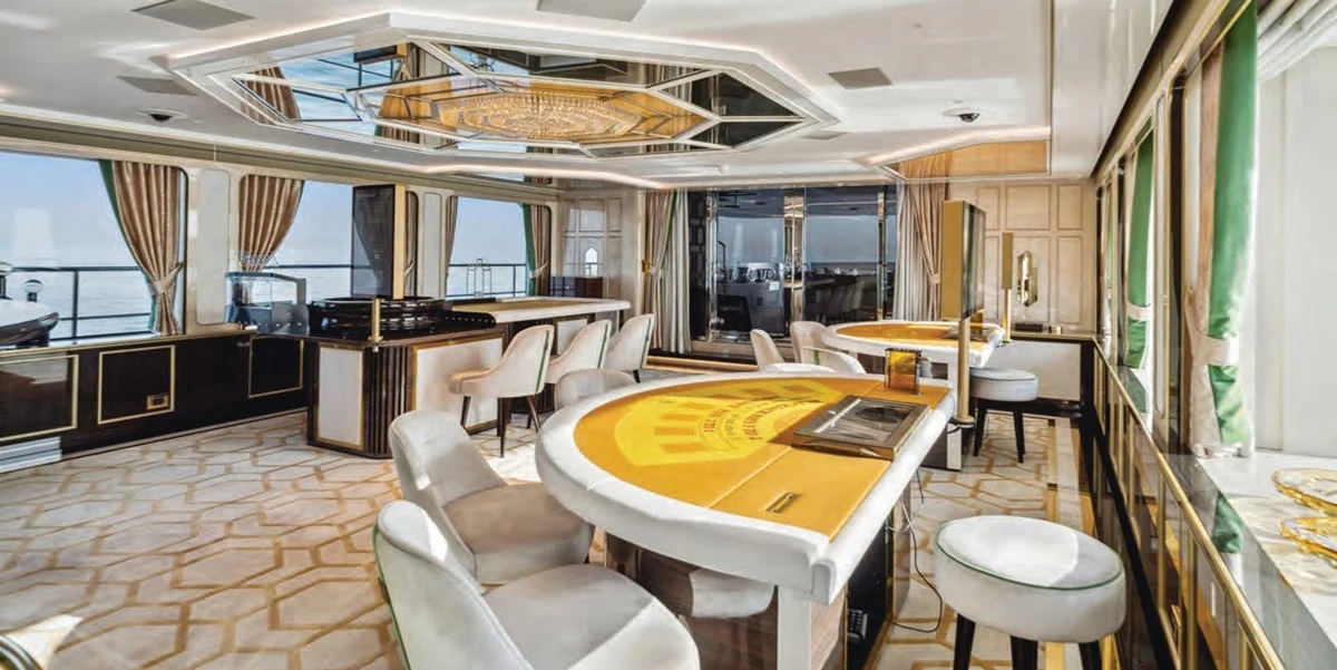 306 Main deck casino.jpg