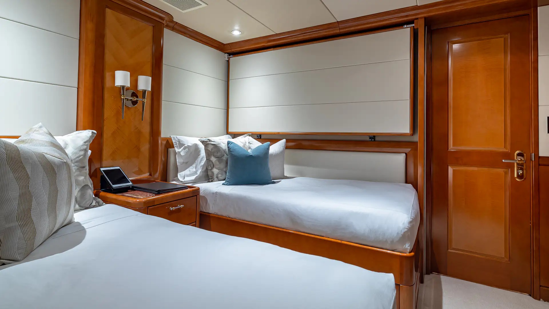 307 Twin suite.jpg