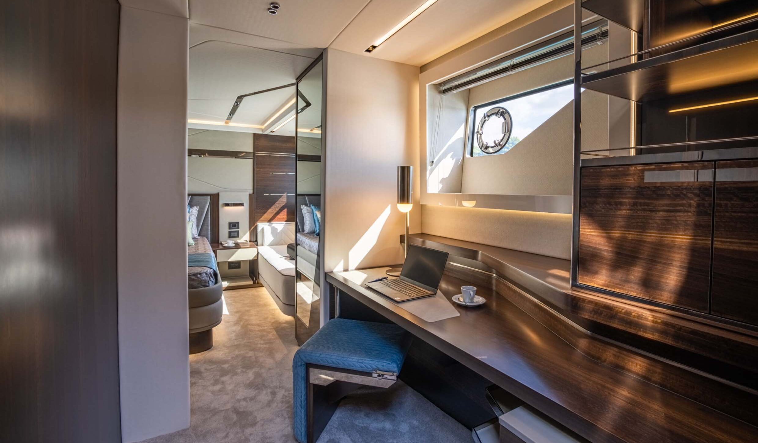 4.2 Master suite foyer.jpg
