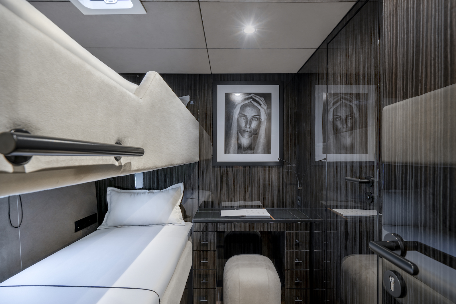 4.5 Bunk cabin.jpg