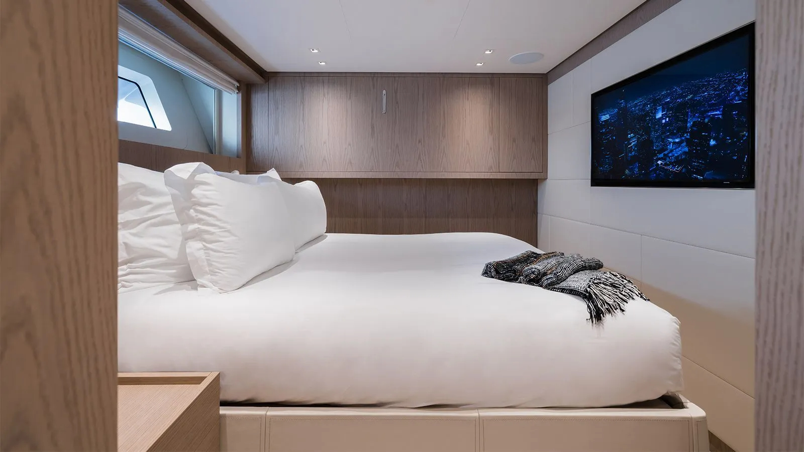 4.6 Guest suite.jpg