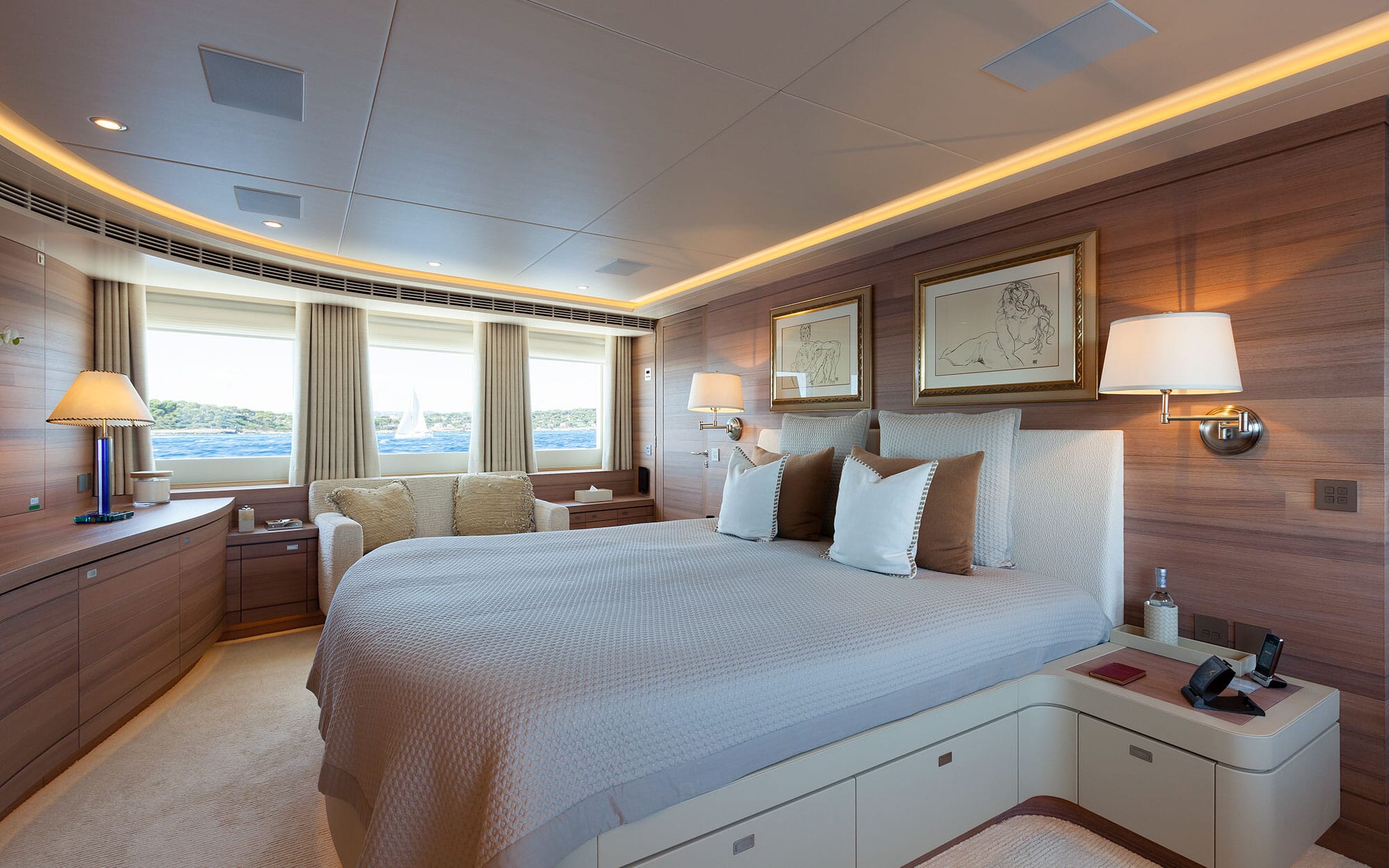 401 Master Suite.jpg